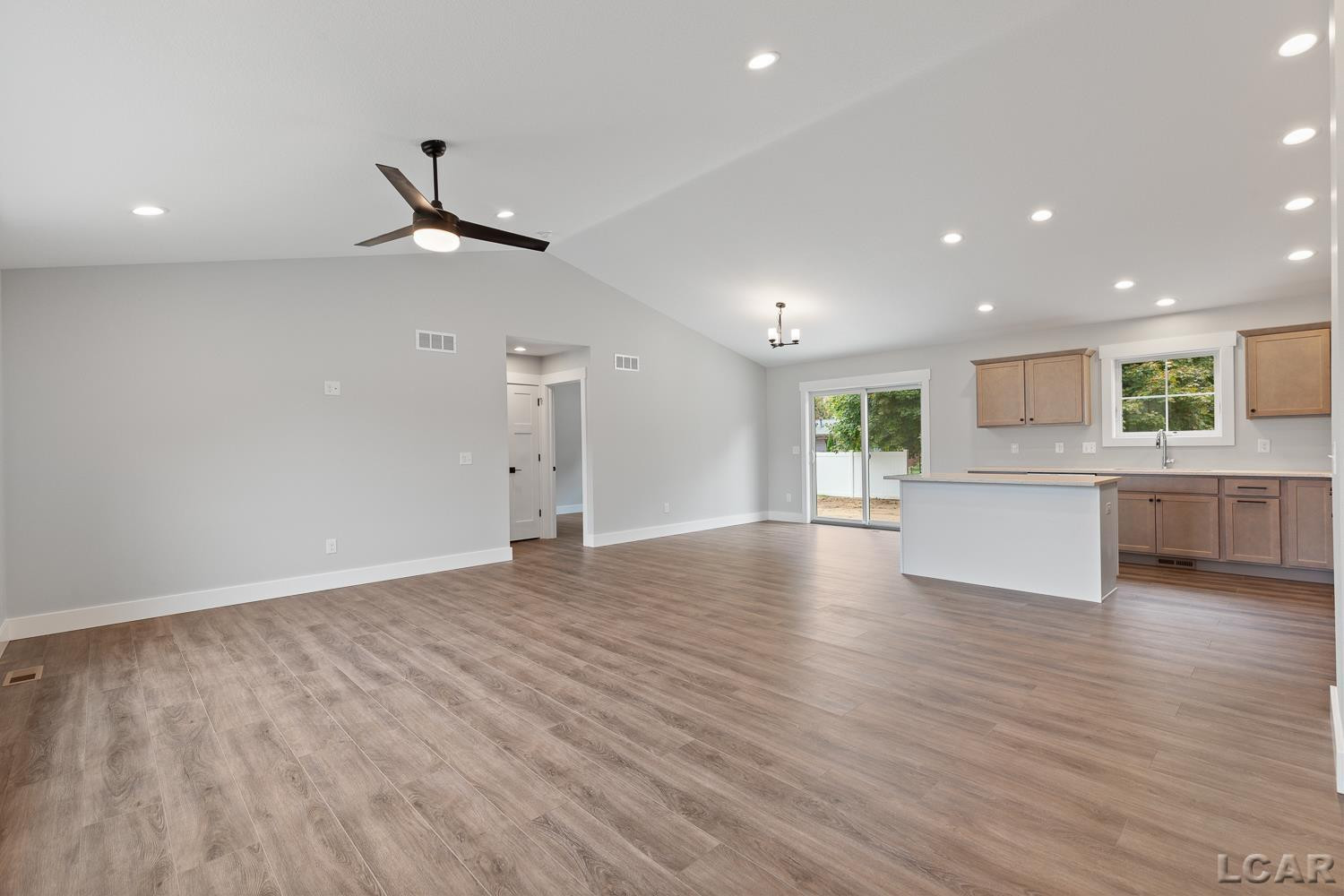 3185 Pender Court, Adrian, MI 49221 — Photo 4