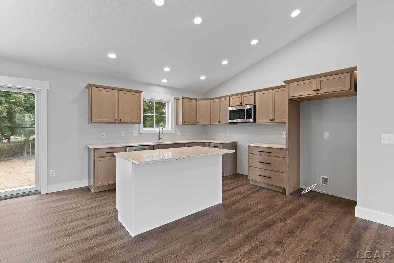 3185 Pender Court, Adrian, MI 49221 — Photo 9