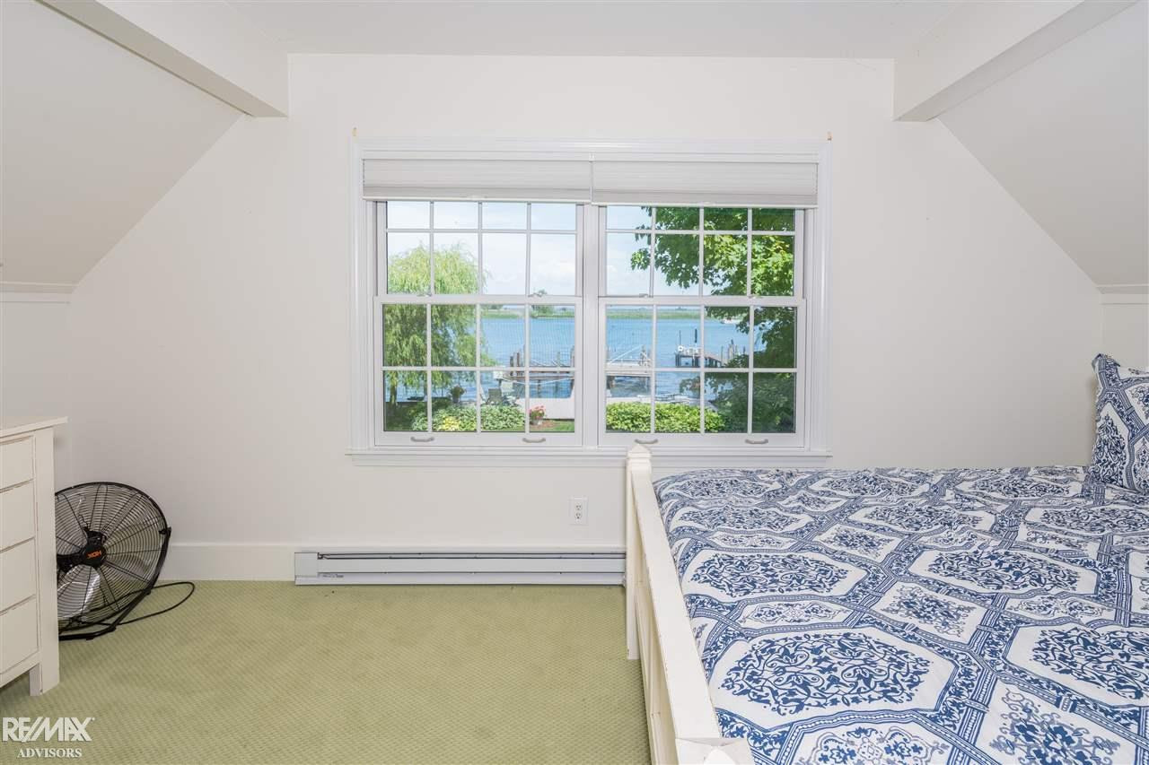 8056 Middle Channel Drive, MI 48028 — Photo 25