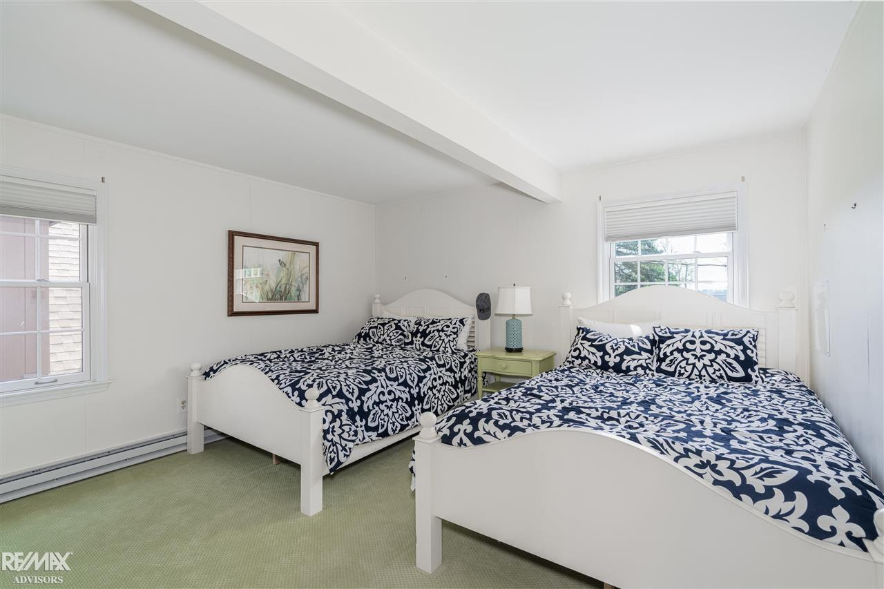 8056 Middle Channel Drive, MI 48028 — Photo 27