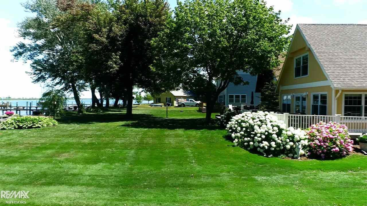 8056 Middle Channel Drive, MI 48028 — Photo 35