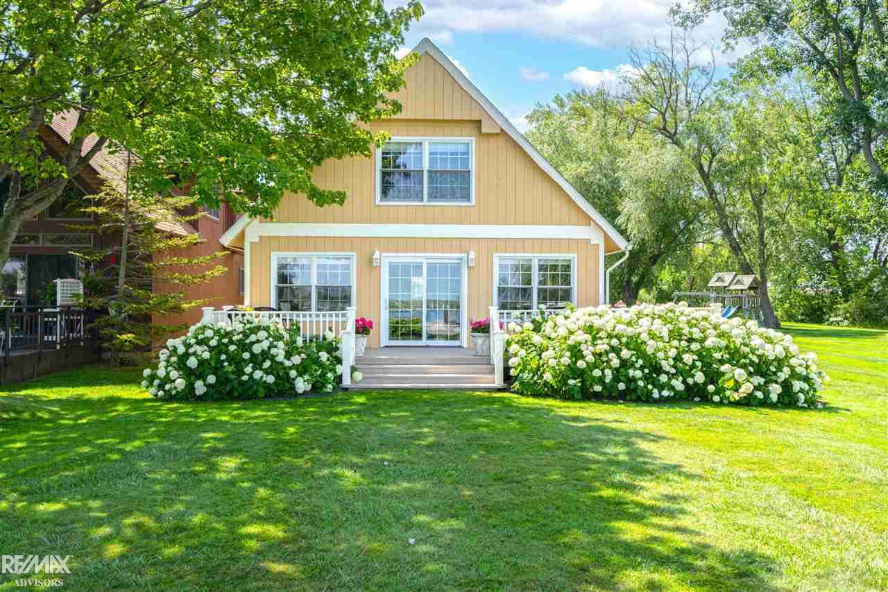 8056 Middle Channel Drive, MI 48028 — Photo 37