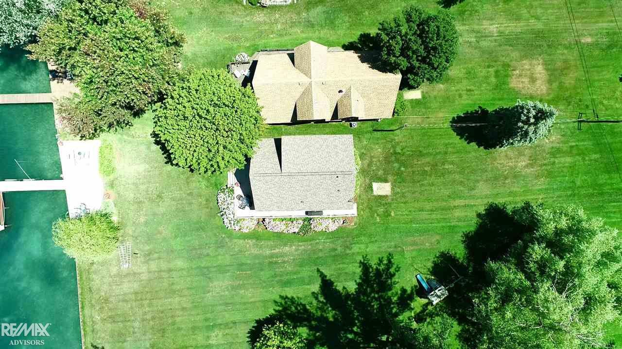 8056 Middle Channel Drive, MI 48028 — Photo 39