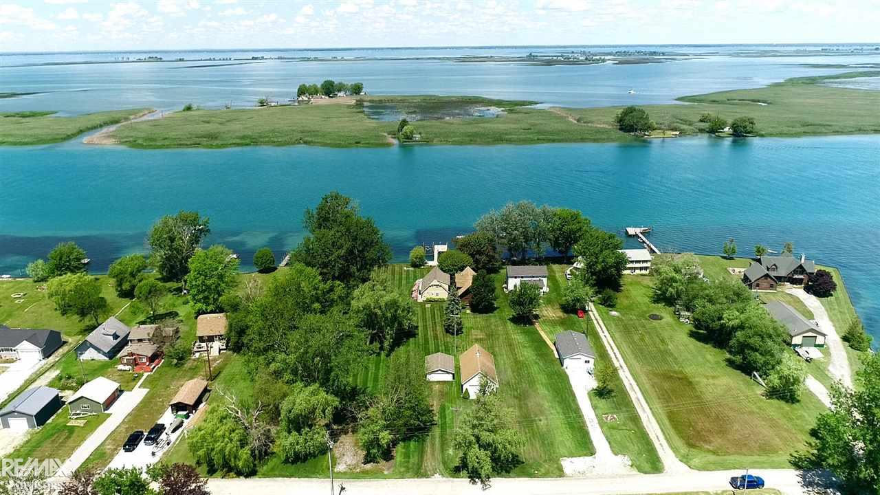 8056 Middle Channel Drive, MI 48028 — Photo 44