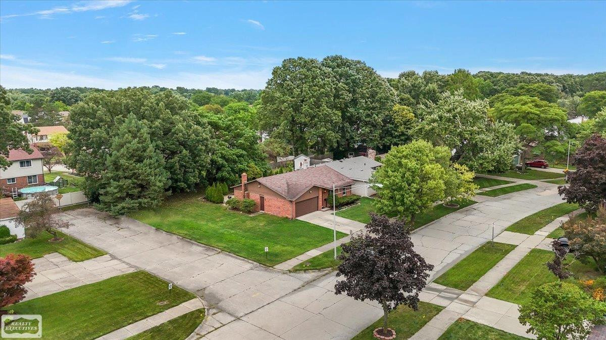 43984 Arlington Road, MI 48187 — Photo 16