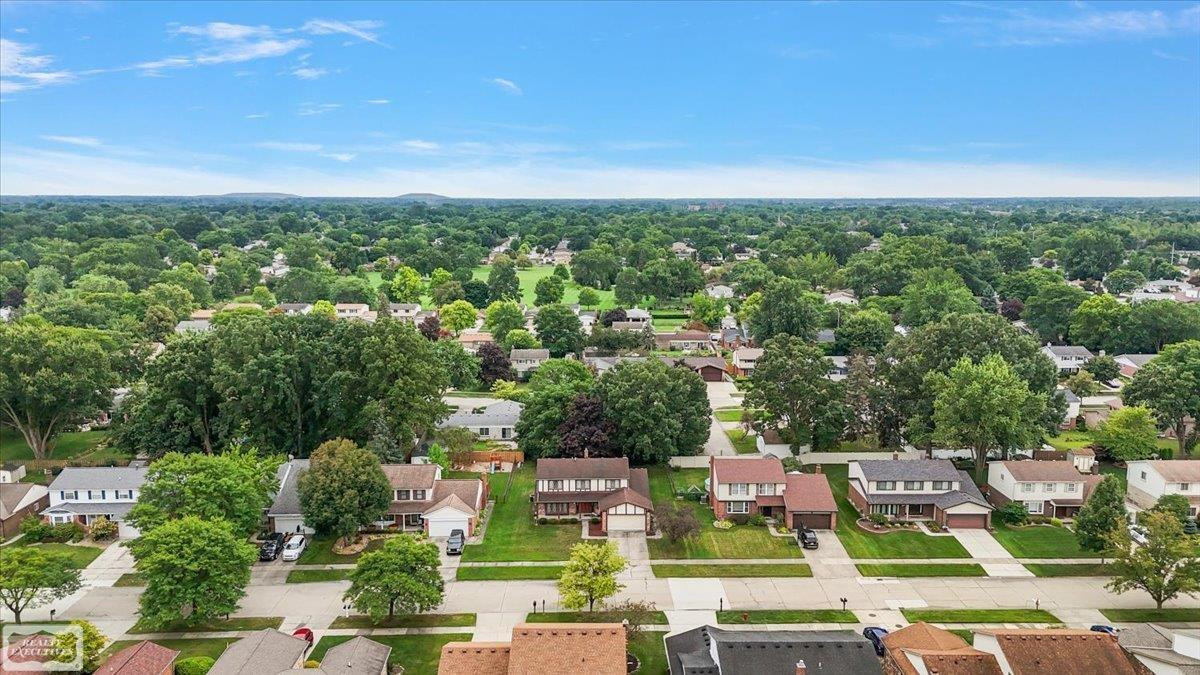 43984 Arlington Road, MI 48187 — Photo 23