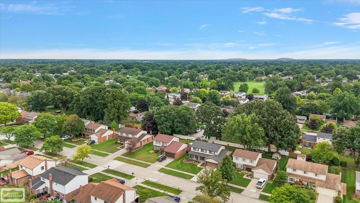 43984 Arlington Road, MI 48187 — Photo 24