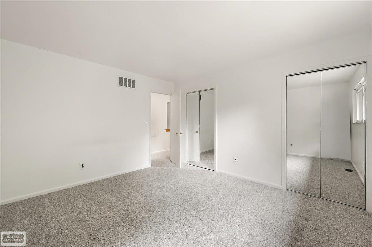 43984 Arlington Road, MI 48187 — Photo 52