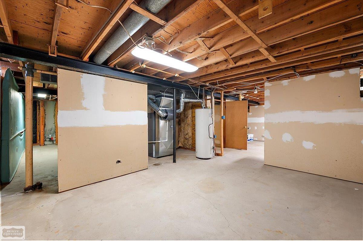 43984 Arlington Road, MI 48187 — Photo 65