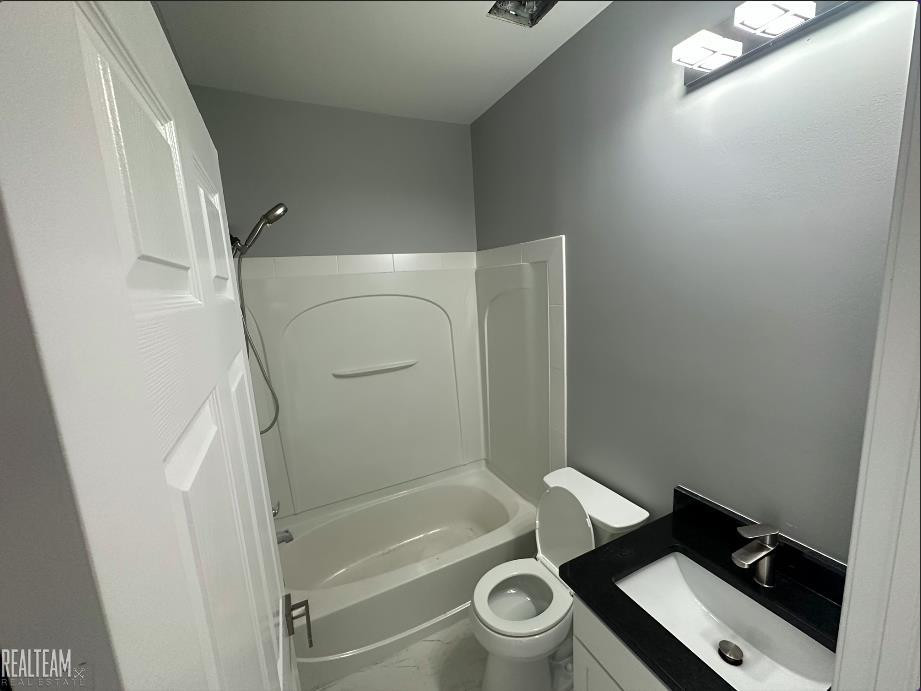 43061 Burlington Drive, Sterling Heights, MI 48312 — Photo 5
