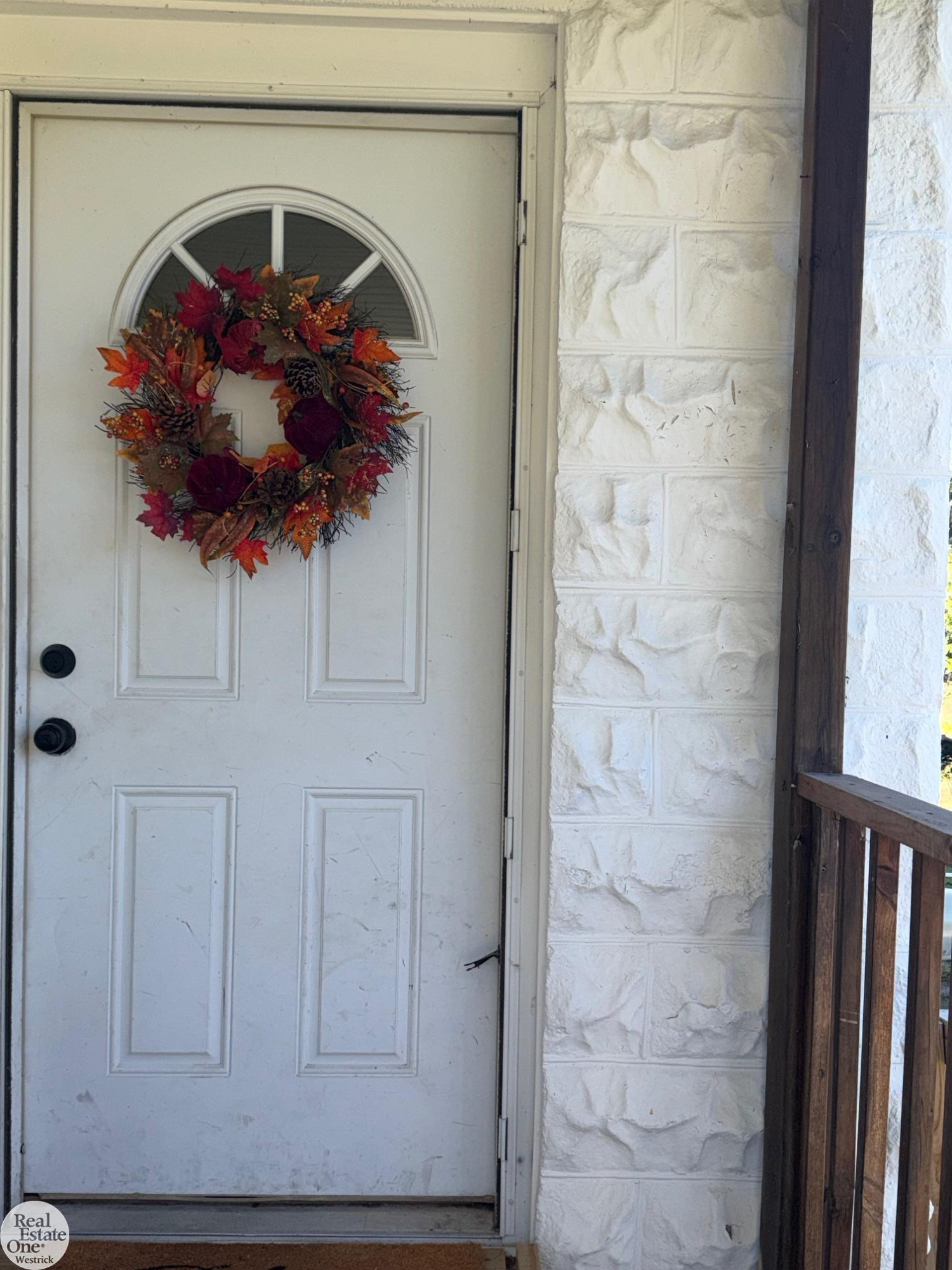 7742 River Road, MI — Photo 2