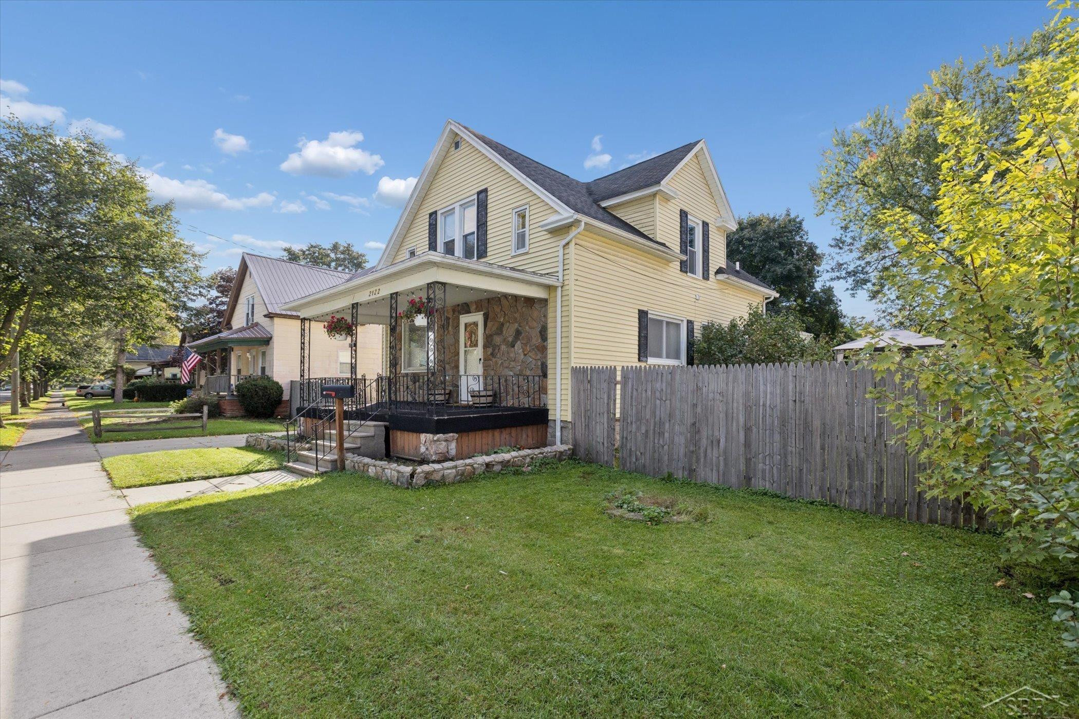 2122 2nd Street, Bay City, MI 48708 — Photo 3