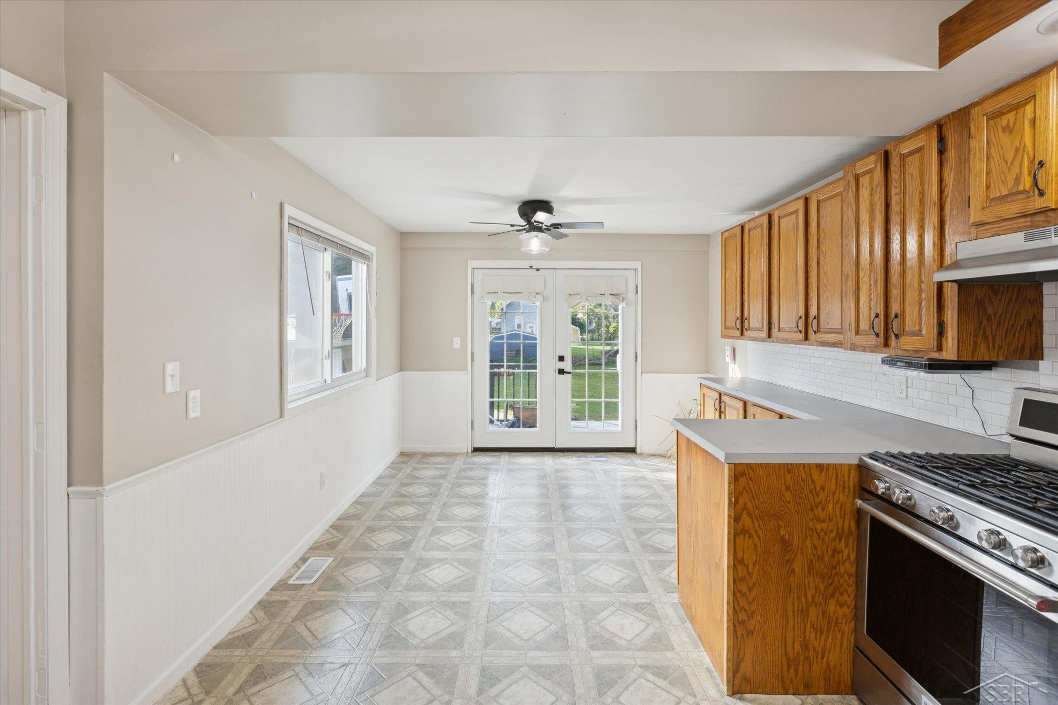 2122 2nd Street, Bay City, MI 48708 — Photo 5