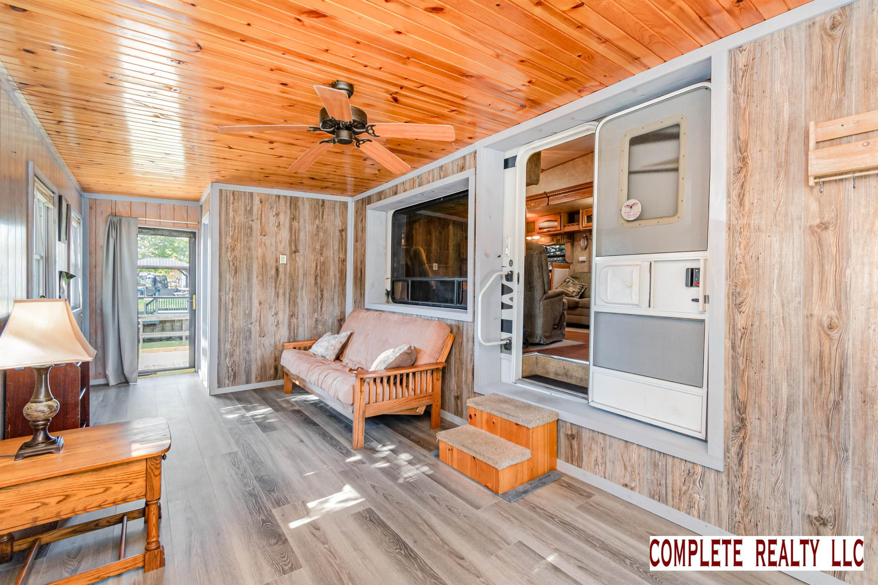 831 S Main St Unit 105 Street, Au Gres, MI 48703 — Photo 5