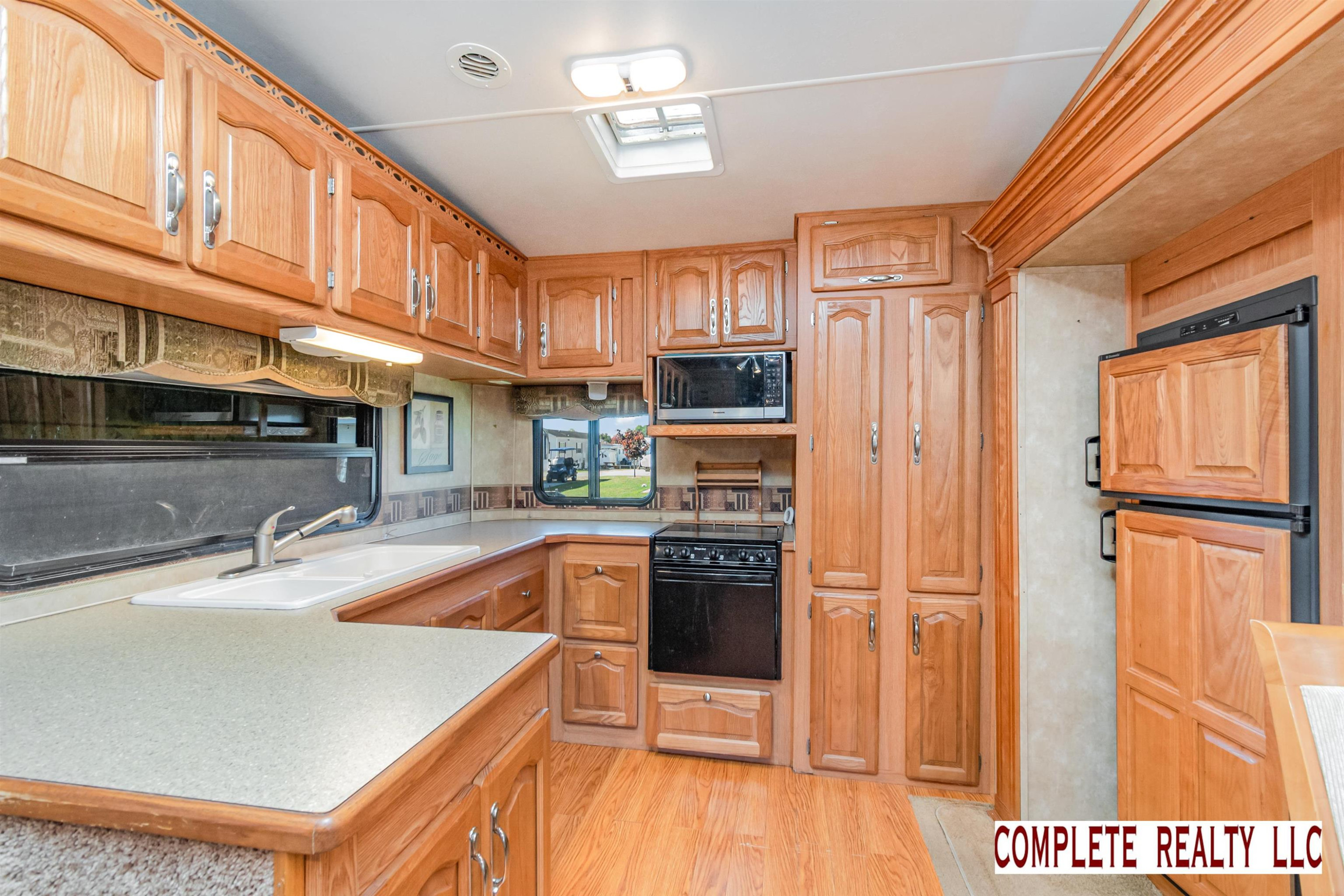831 S Main St Unit 105 Street, Au Gres, MI 48703 — Photo 8
