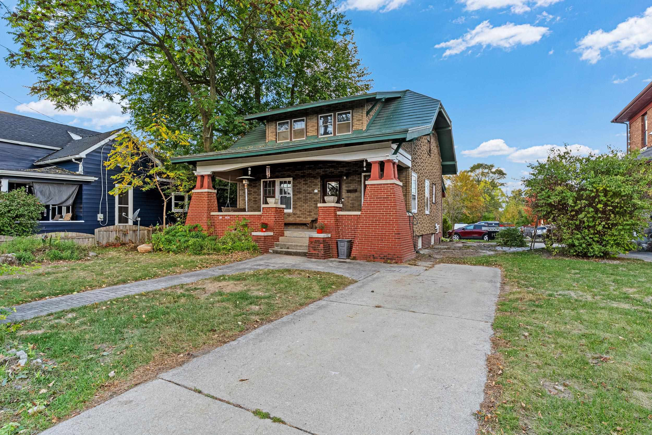 100 Oakland Street, Holly, MI 48442 — Photo 2