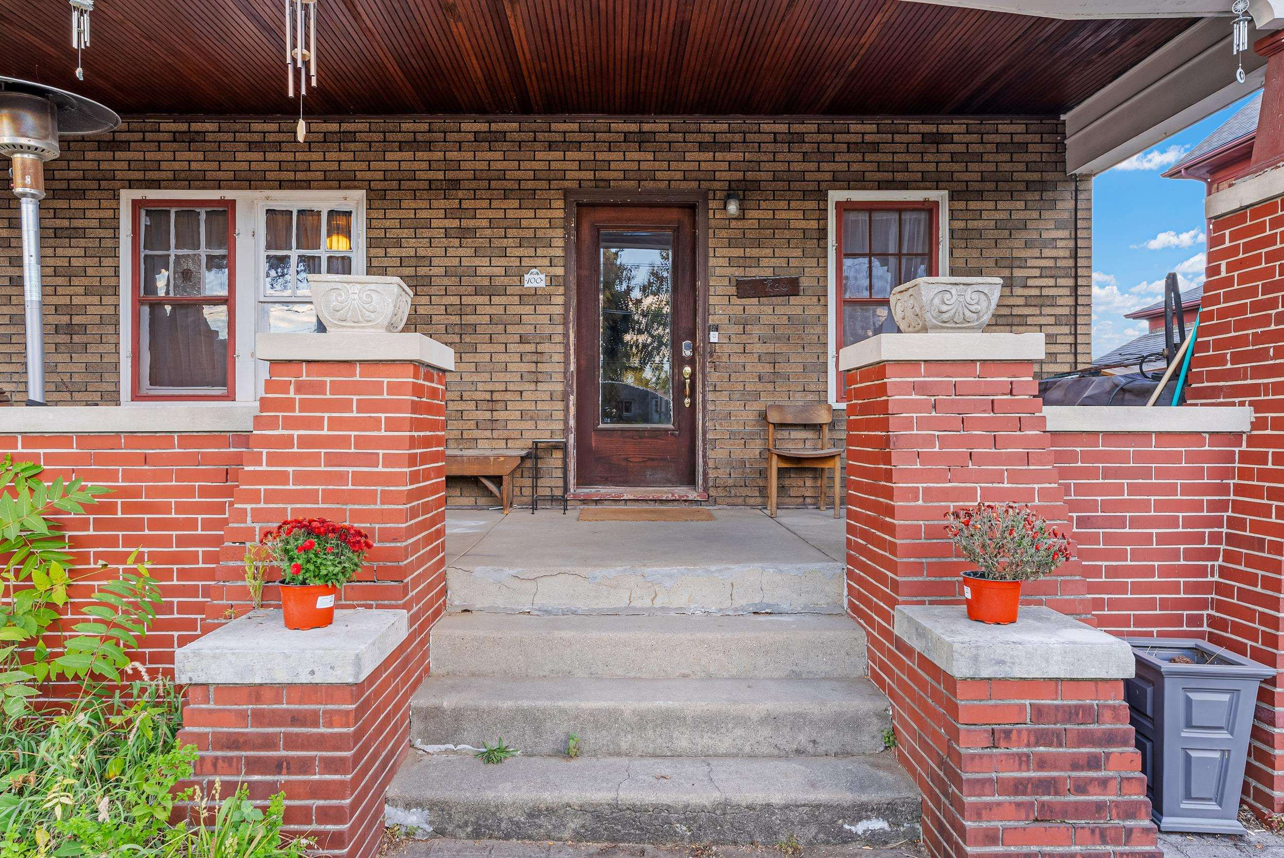 100 Oakland Street, Holly, MI 48442 — Photo 6