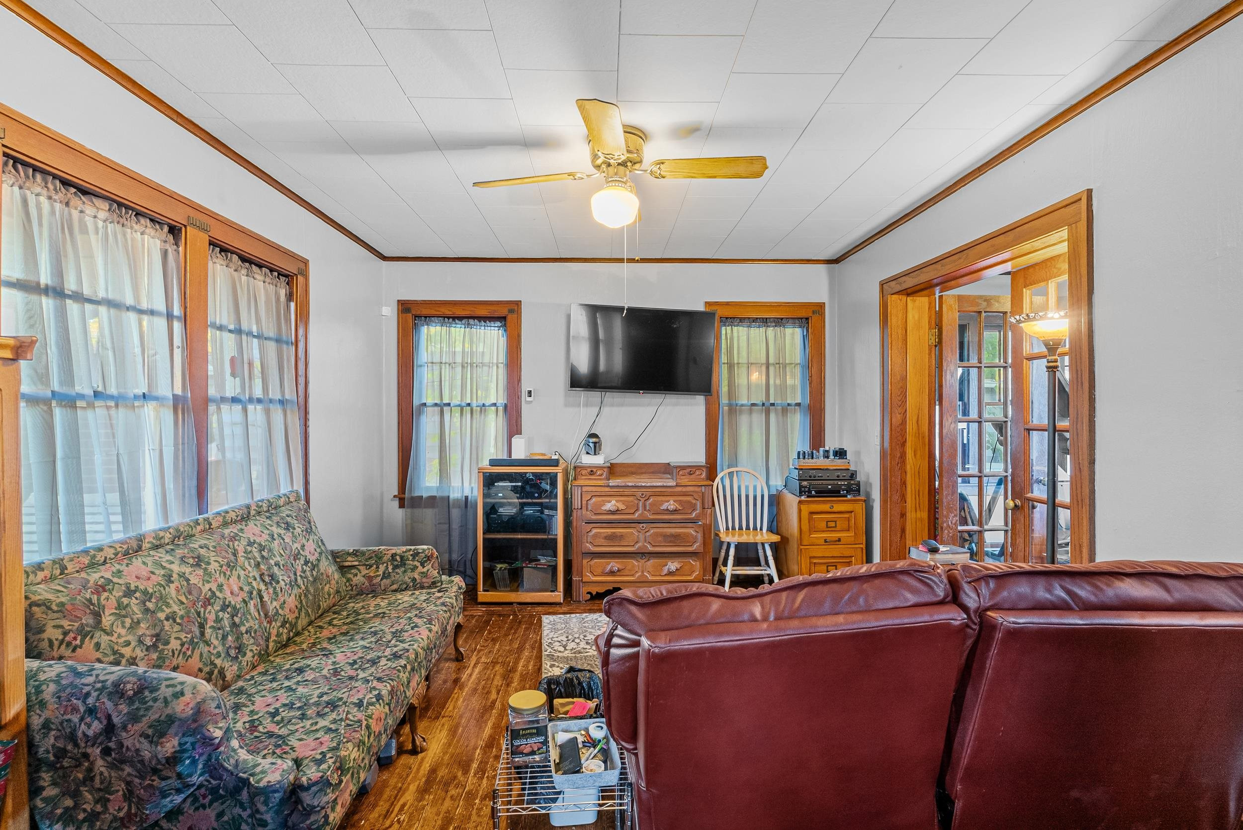 100 Oakland Street, Holly, MI 48442 — Photo 12