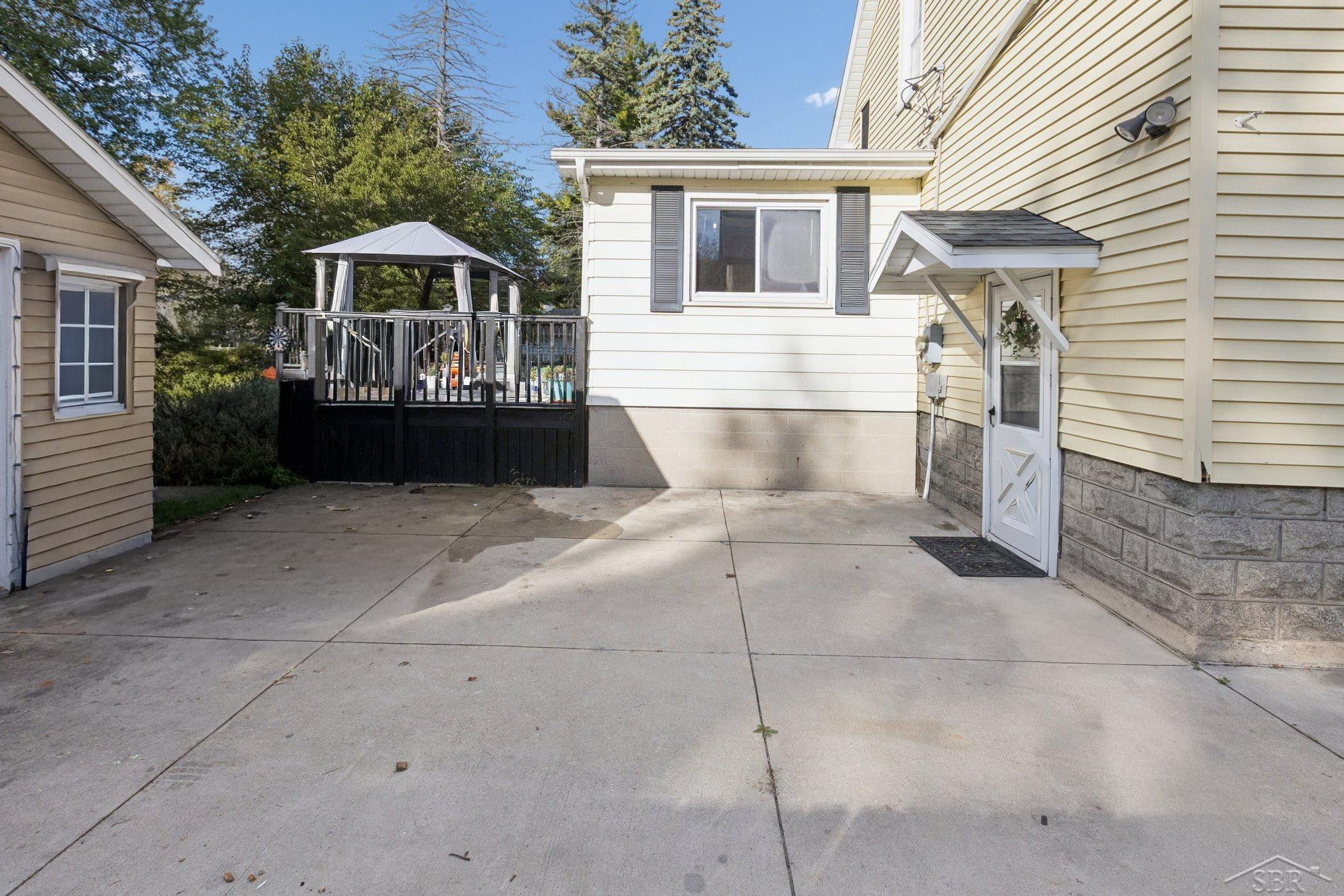 2122 2nd Street, Bay City, MI 48708 — Photo 48