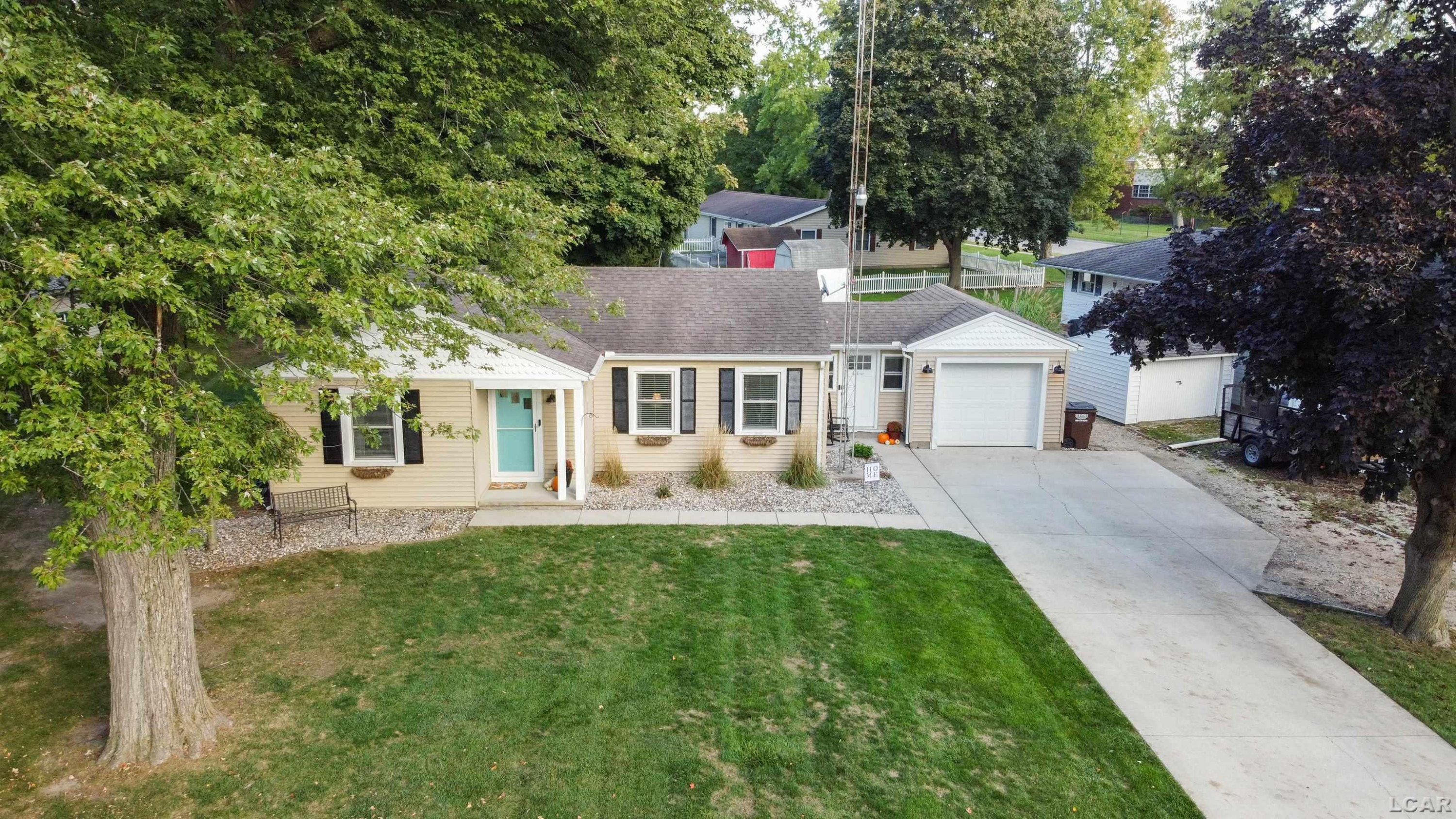 615 Smead Street, Blissfield, MI 49228 — Photo 3