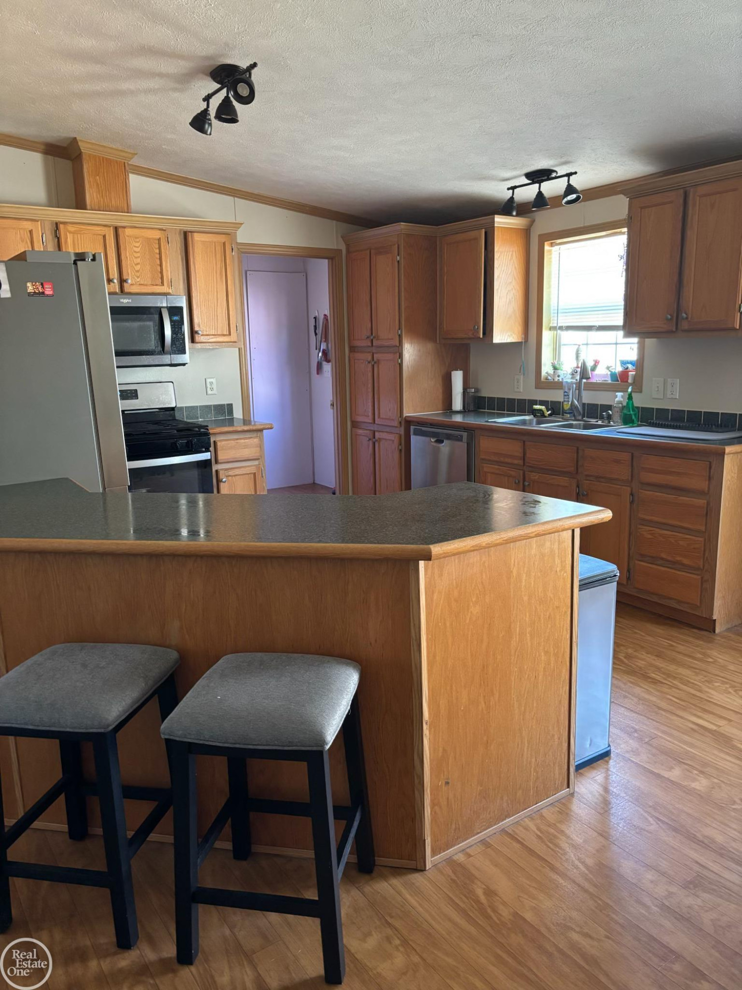 6041 Delaware Street, MI 48059 — Photo 3