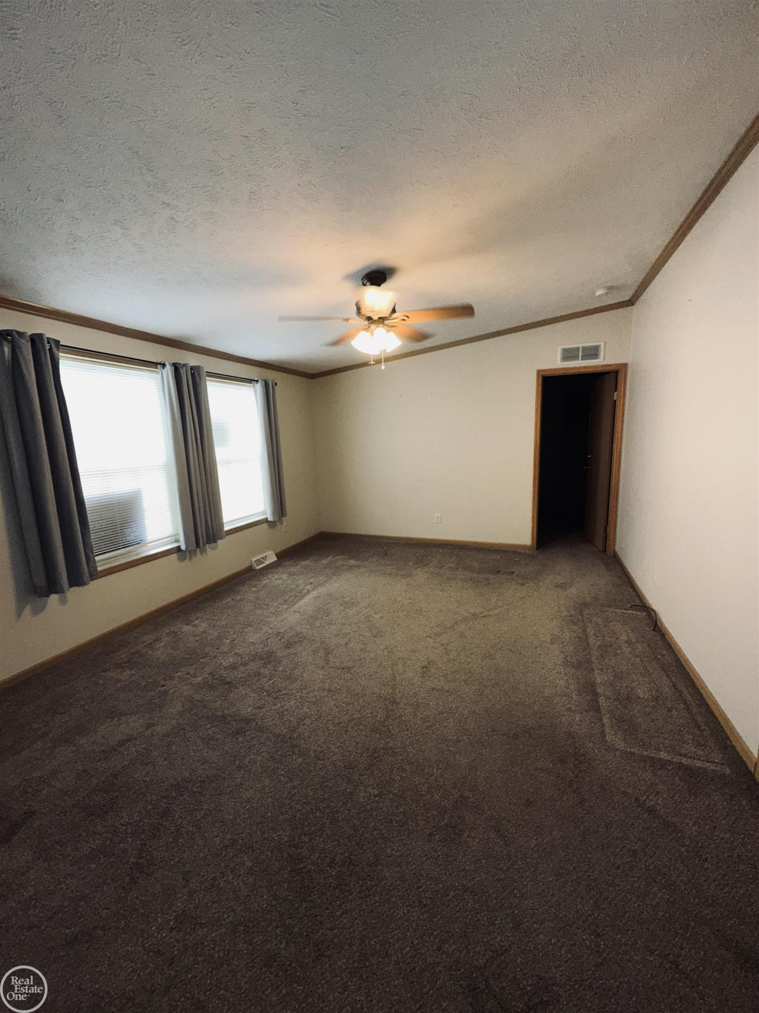6041 Delaware Street, MI 48059 — Photo 7