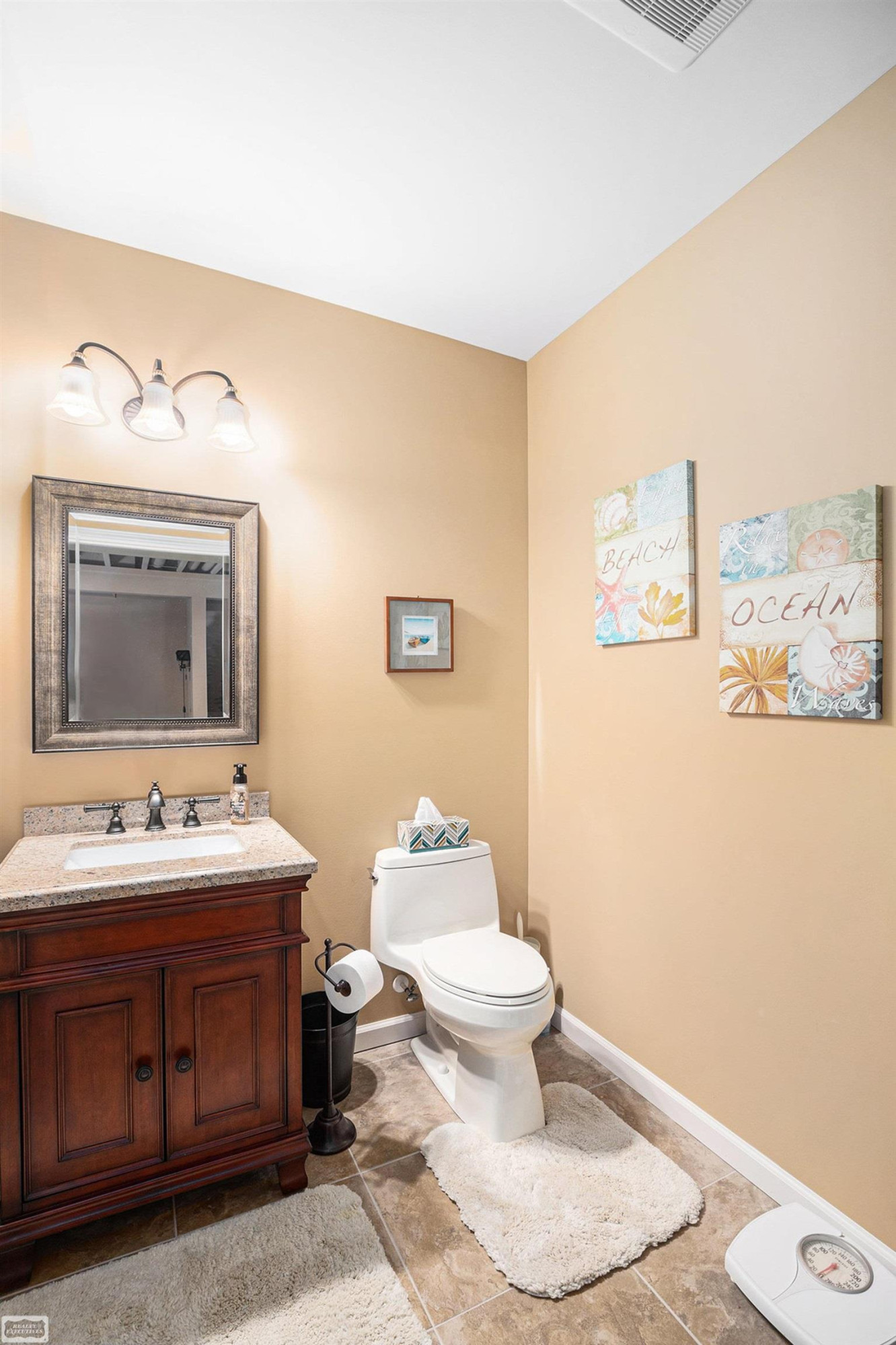 11400 Bayberry Drive, MI 48065 — Photo 37