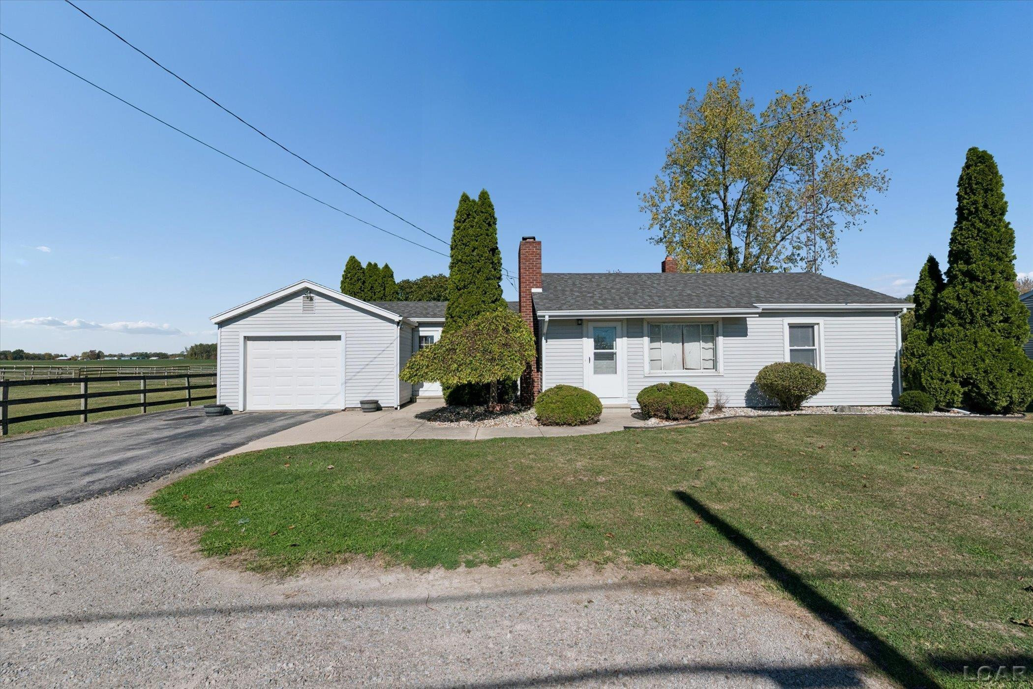 5576 W Beecher Road, Adrian, MI 49221 — Photo 3