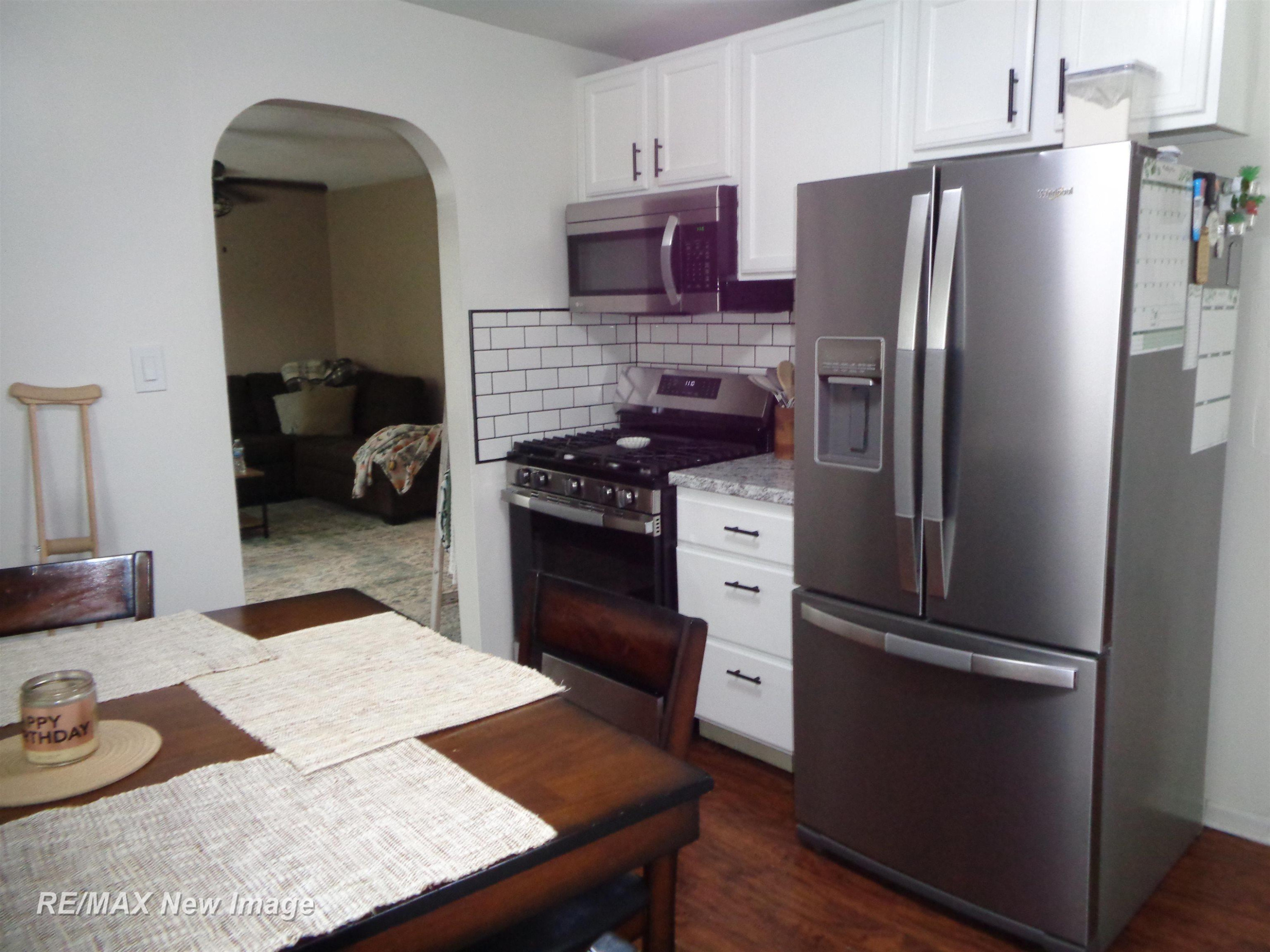 4224 Pineport Street, Bridgeport, MI 48722 — Photo 9