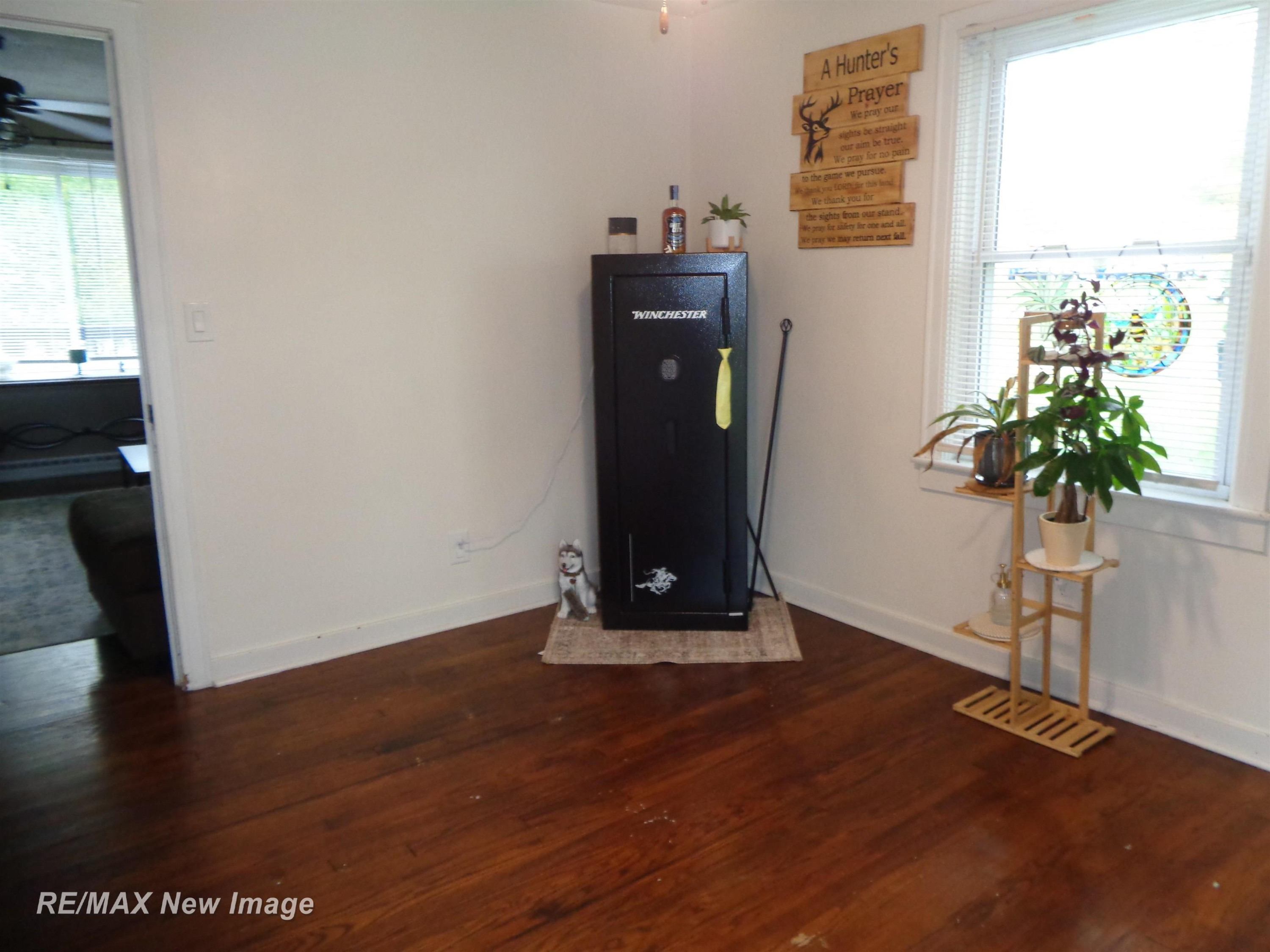 4224 Pineport Street, Bridgeport, MI 48722 — Photo 10