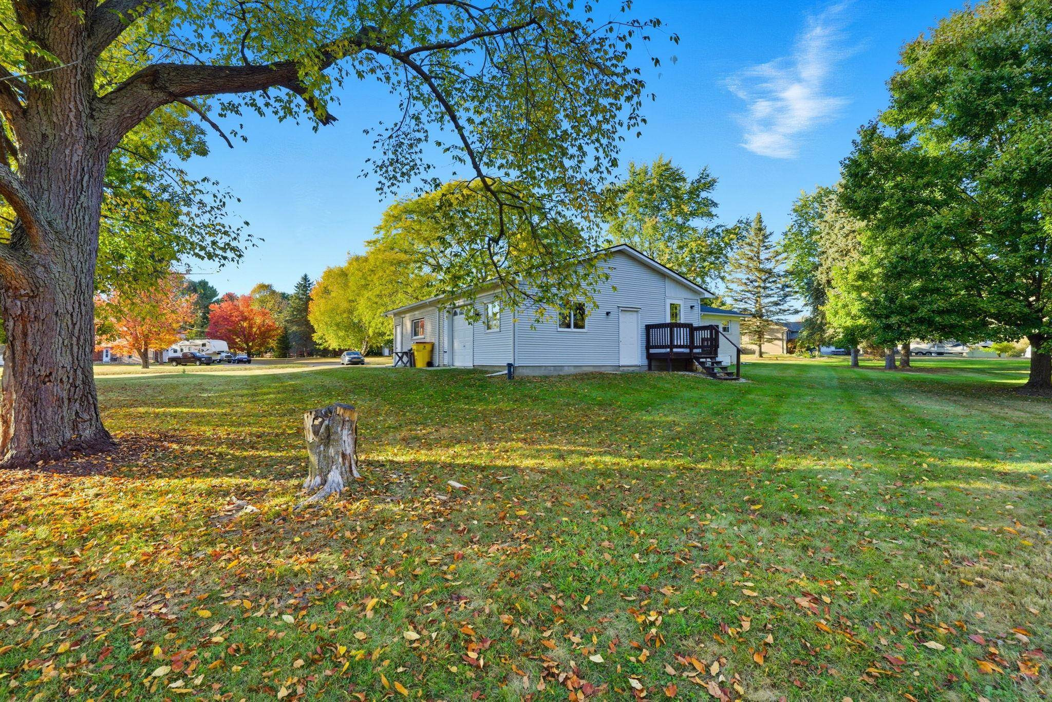 5156 Elizabeth Lane, Almont, MI 48003 — Photo 9