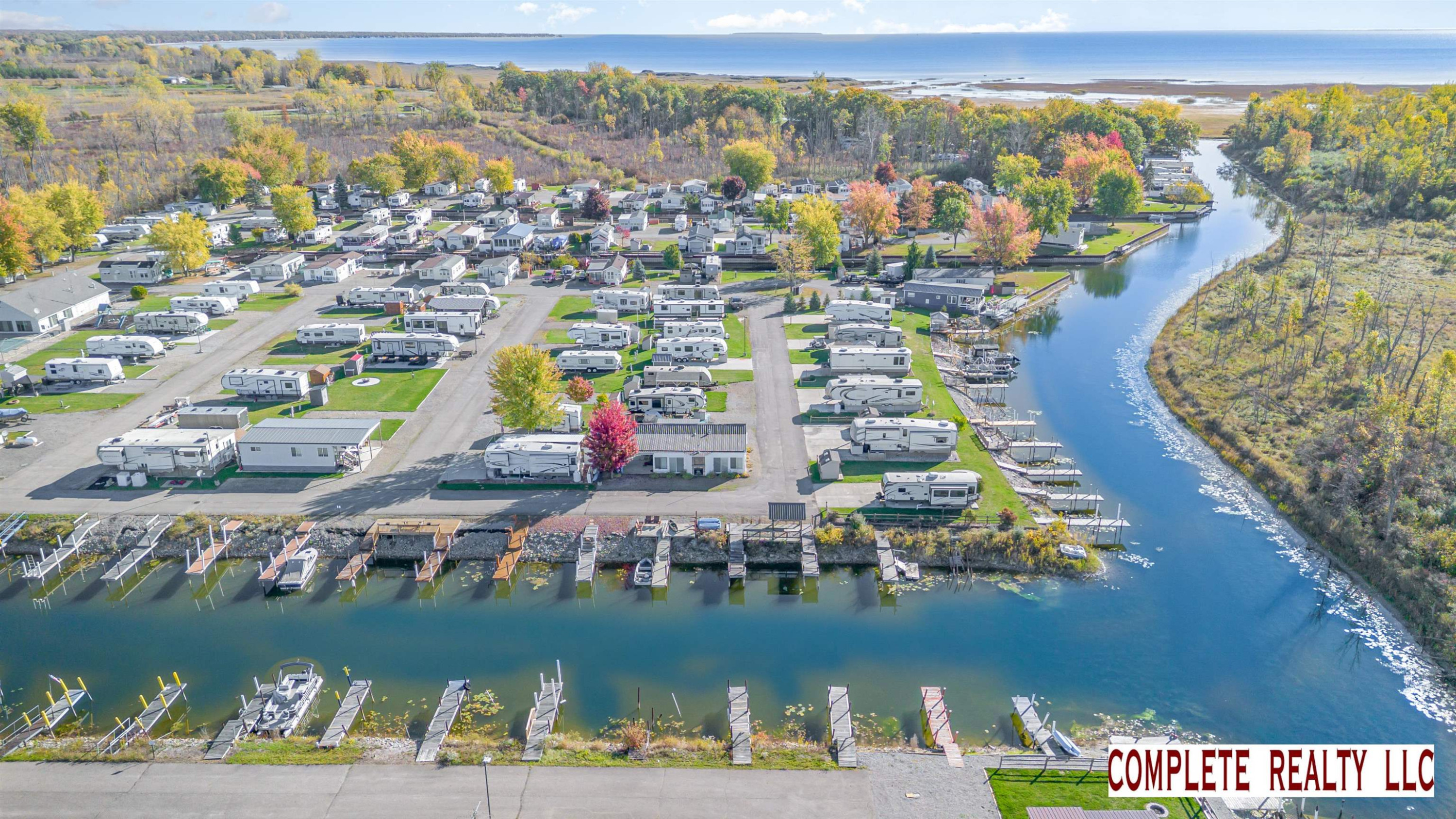 831 Main St Unit 222 Street, Au Gres, MI 48703 — Photo 3