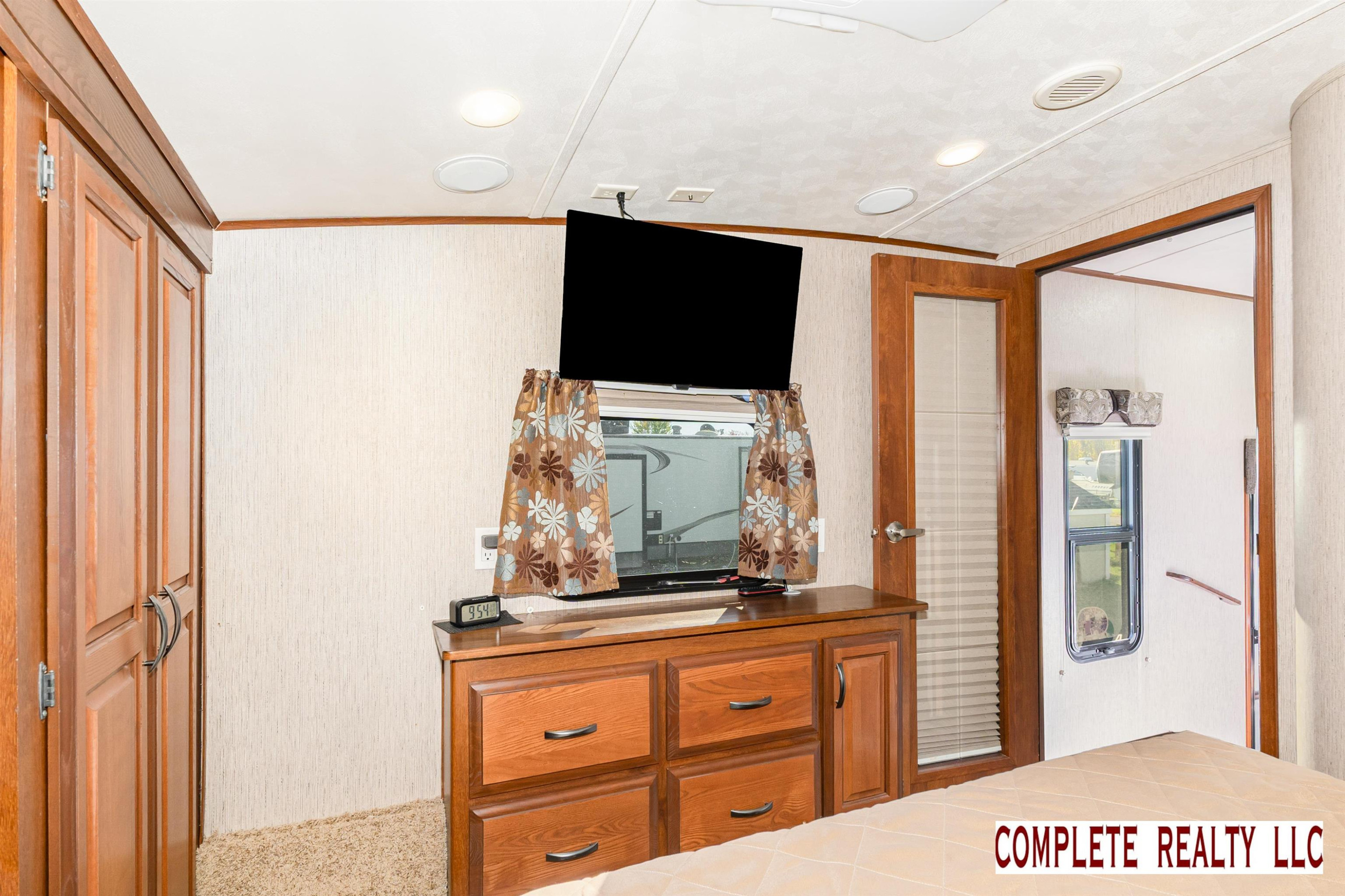 831 Main St Unit 222 Street, Au Gres, MI 48703 — Photo 14