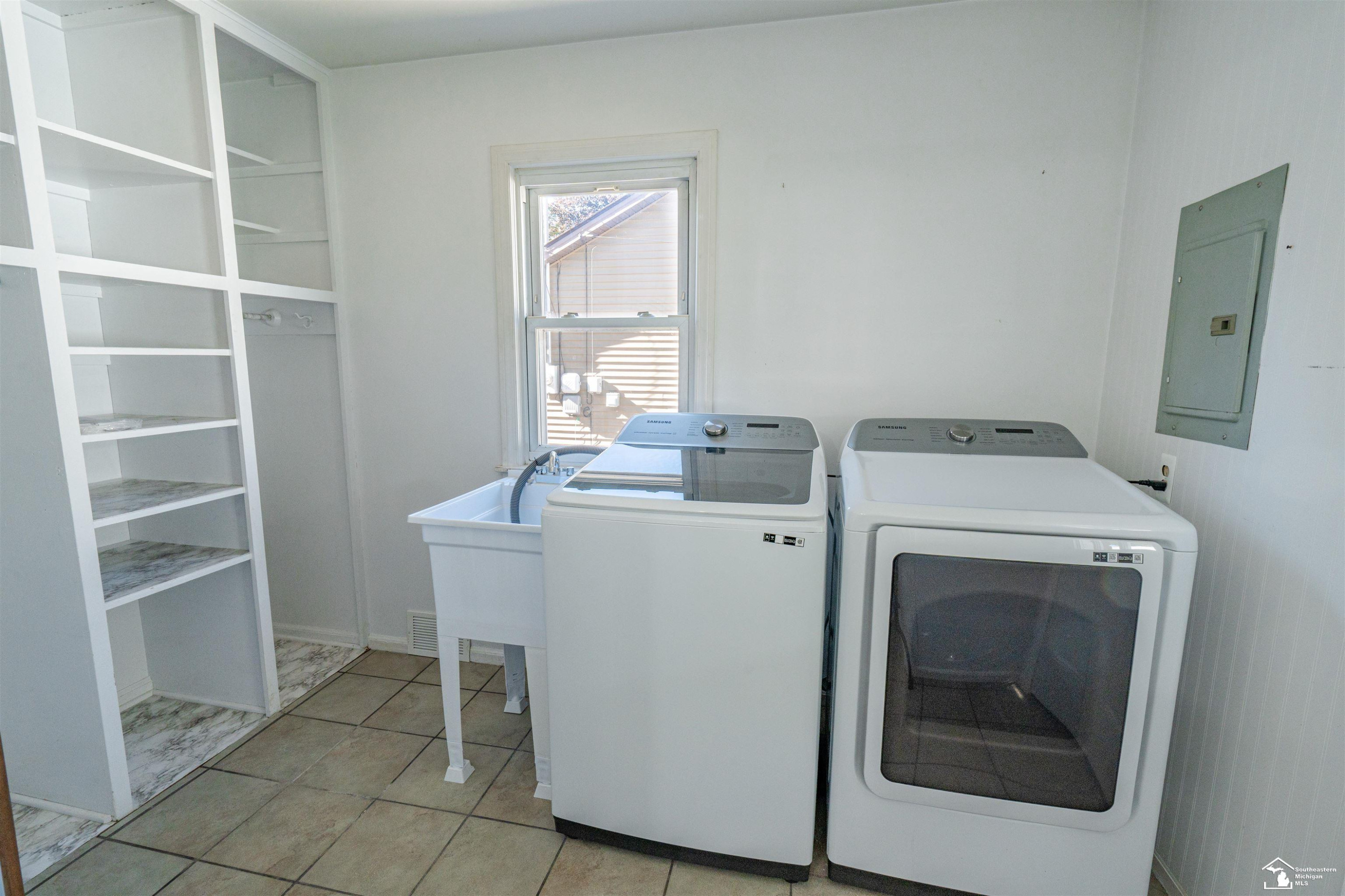 5944 Elmwood Street, Monroe, MI 48161 — Photo 12