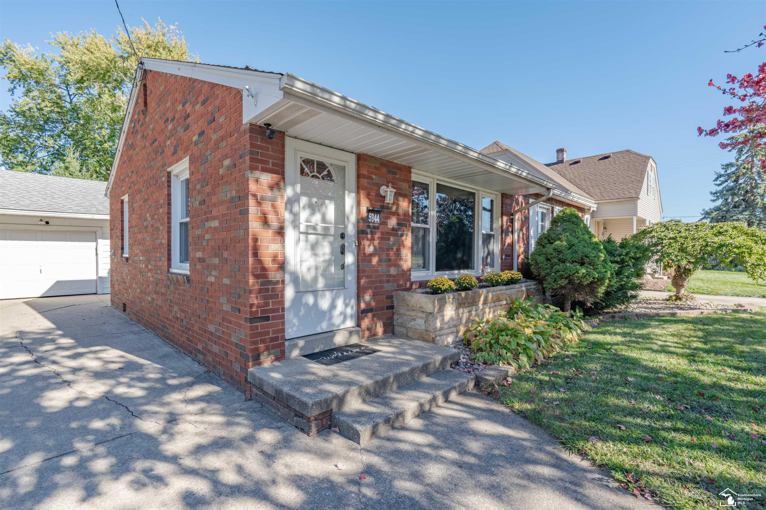 5944 Elmwood Street, Monroe, MI 48161 — Photo 21