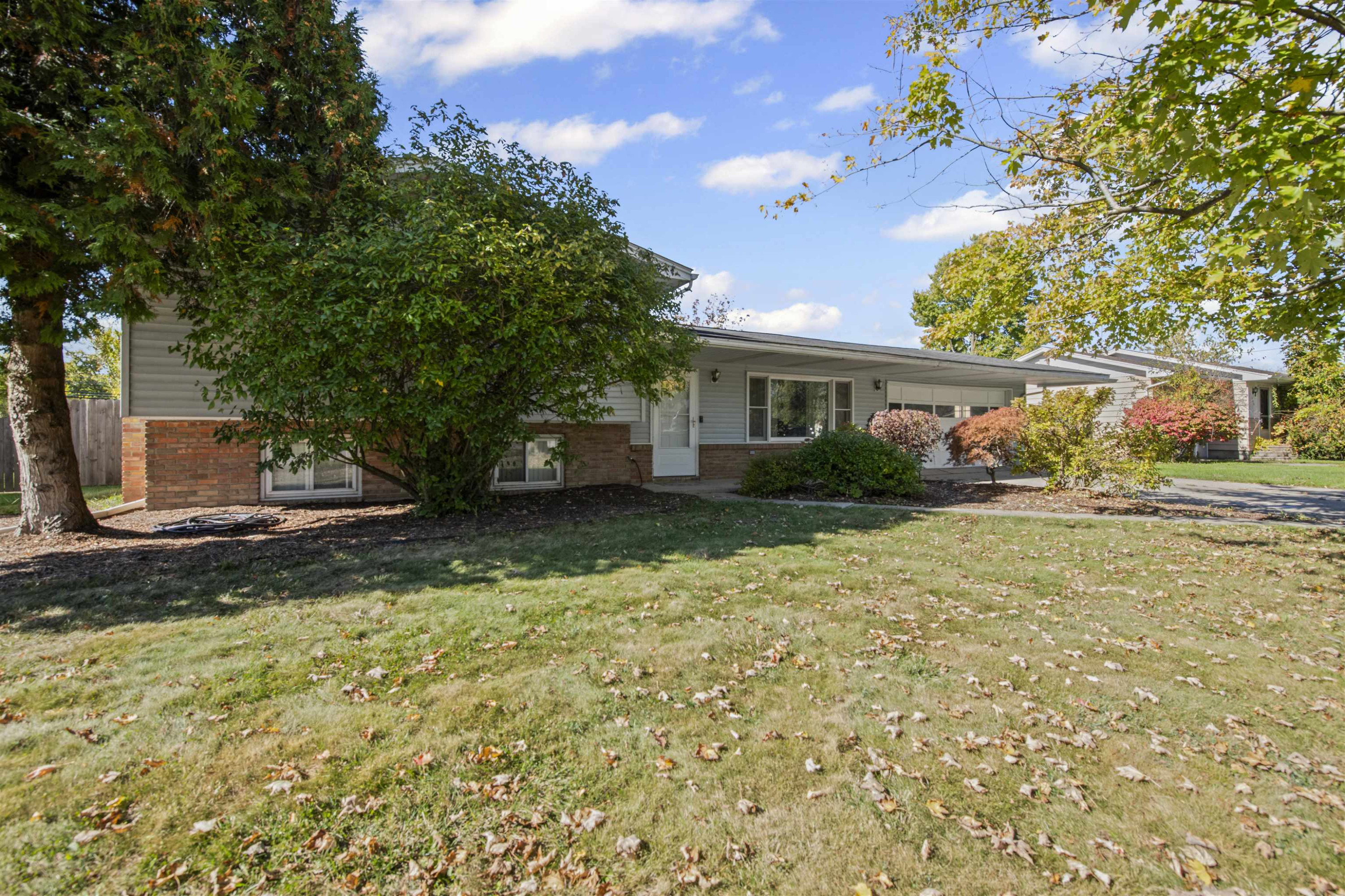 503 N Walker Street, Capac, MI 48014 — Photo 3