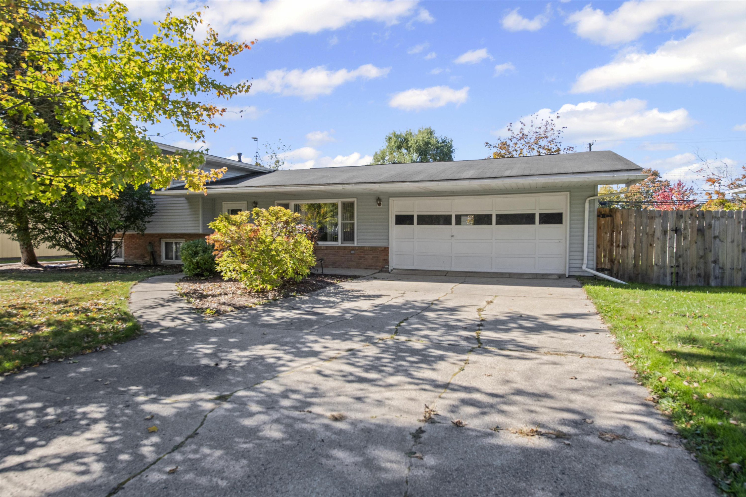503 N Walker Street, Capac, MI 48014 — Photo 4