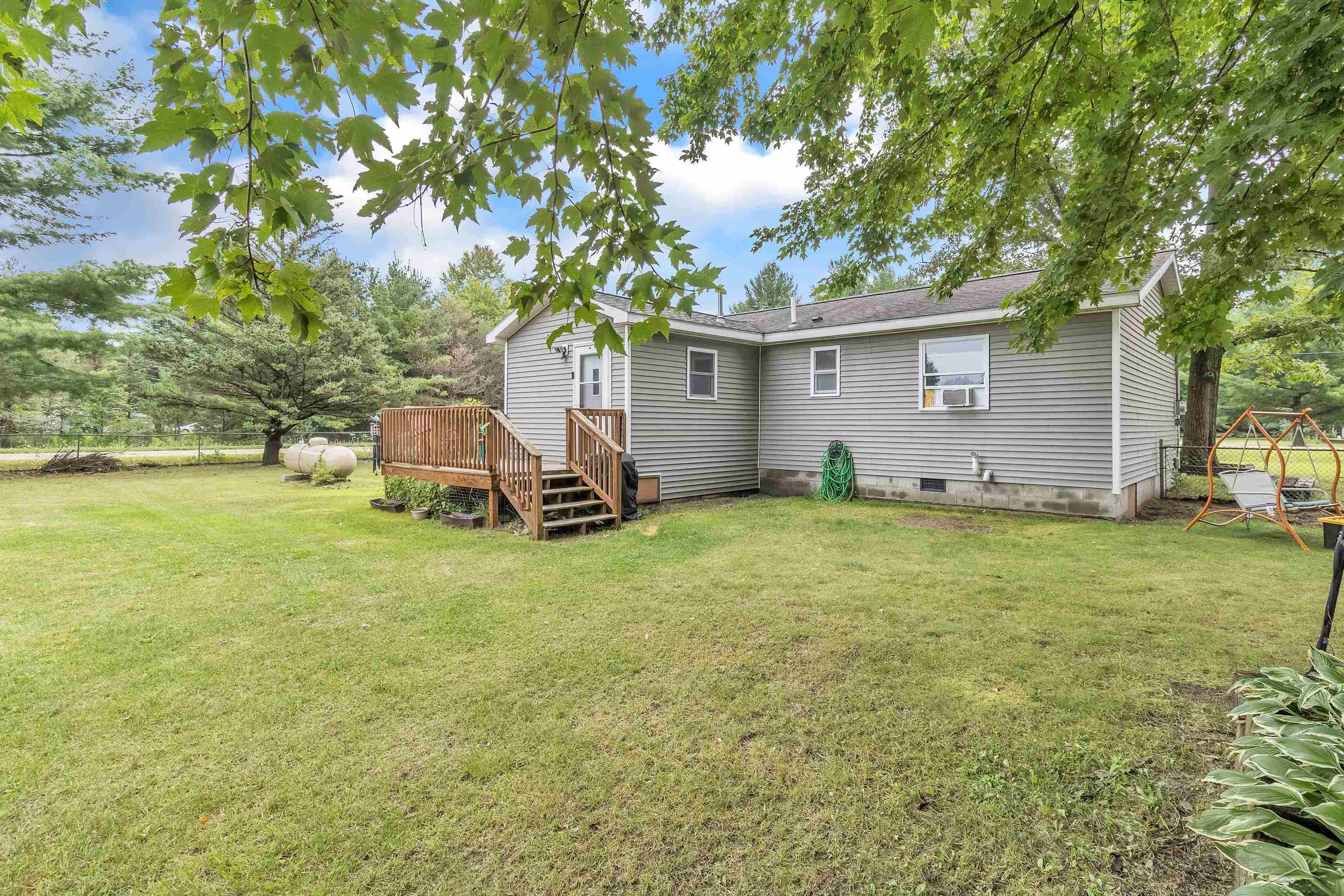 991 N Coleman Road, Shepherd, MI 48883 — Photo 8