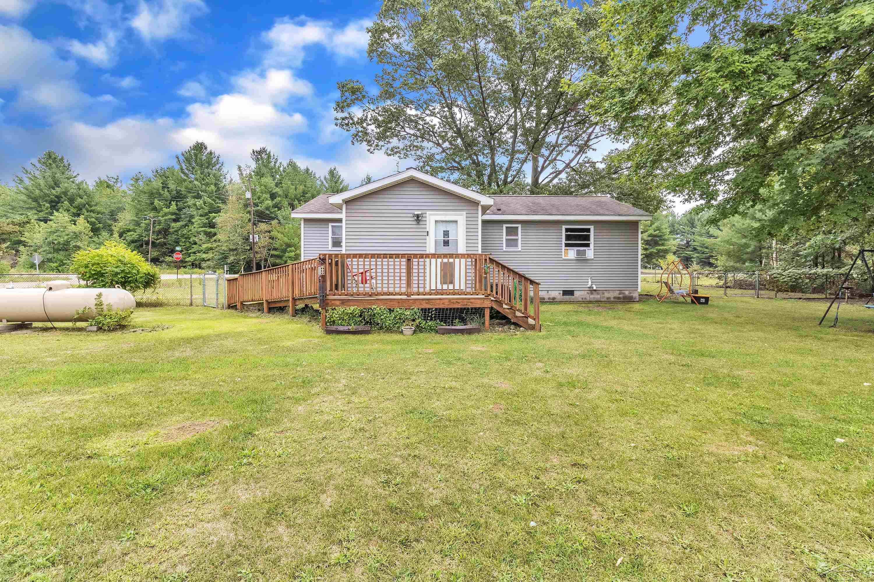 991 N Coleman Road, Shepherd, MI 48883 — Photo 10