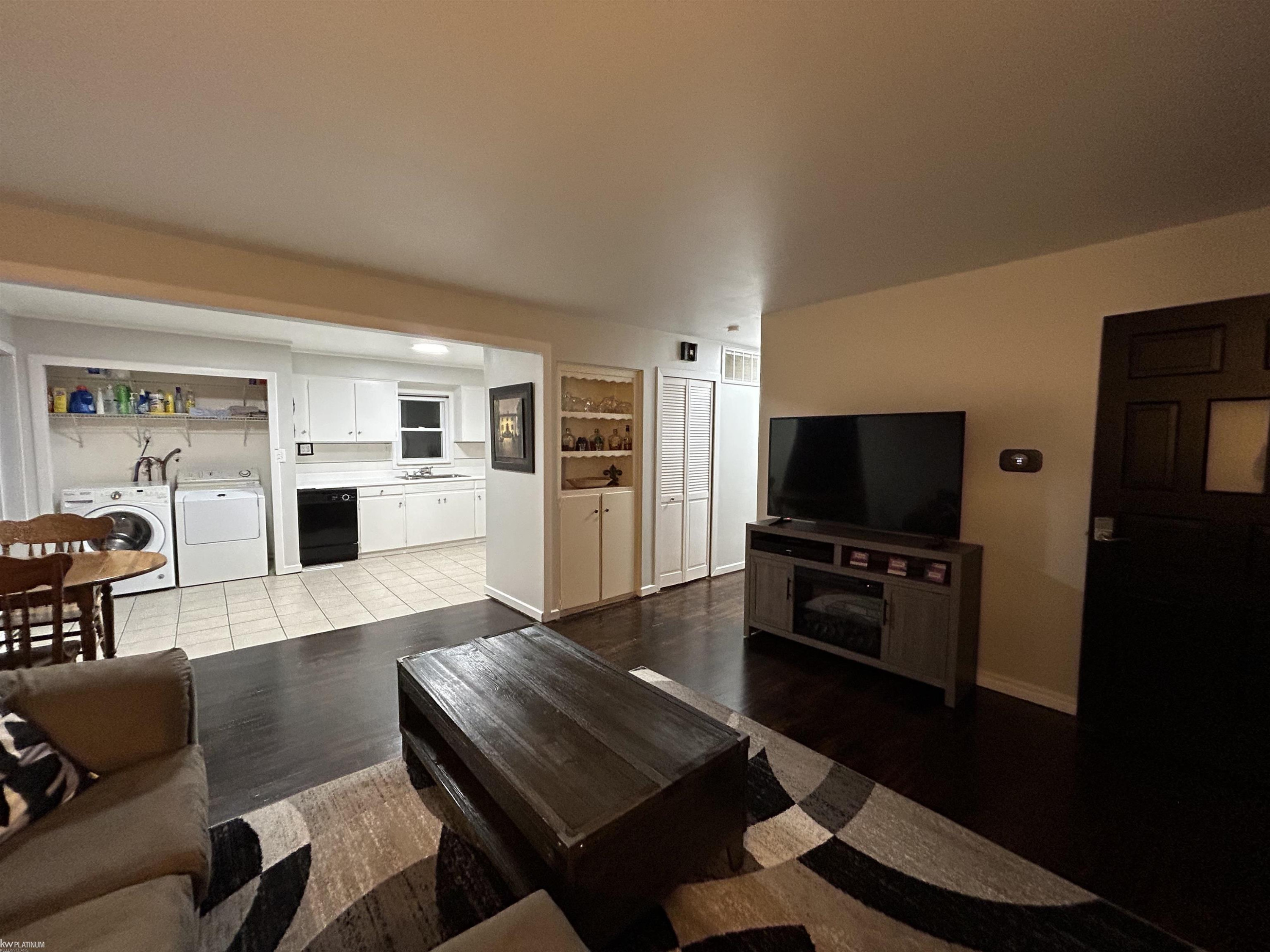 701 Hartner Drive, Holly, MI 48442 — Photo 5