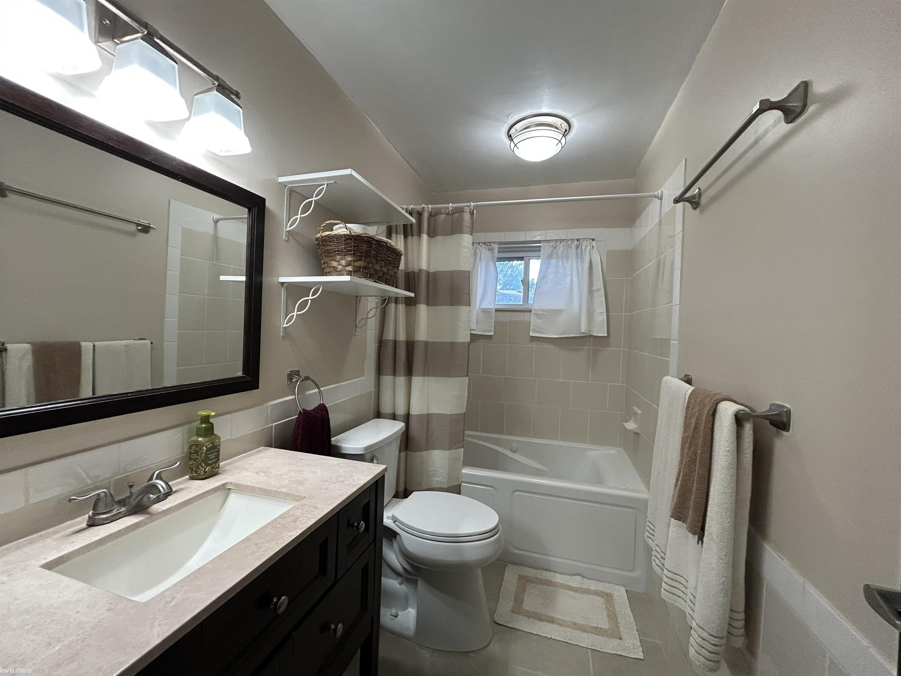 701 Hartner Drive, Holly, MI 48442 — Photo 21