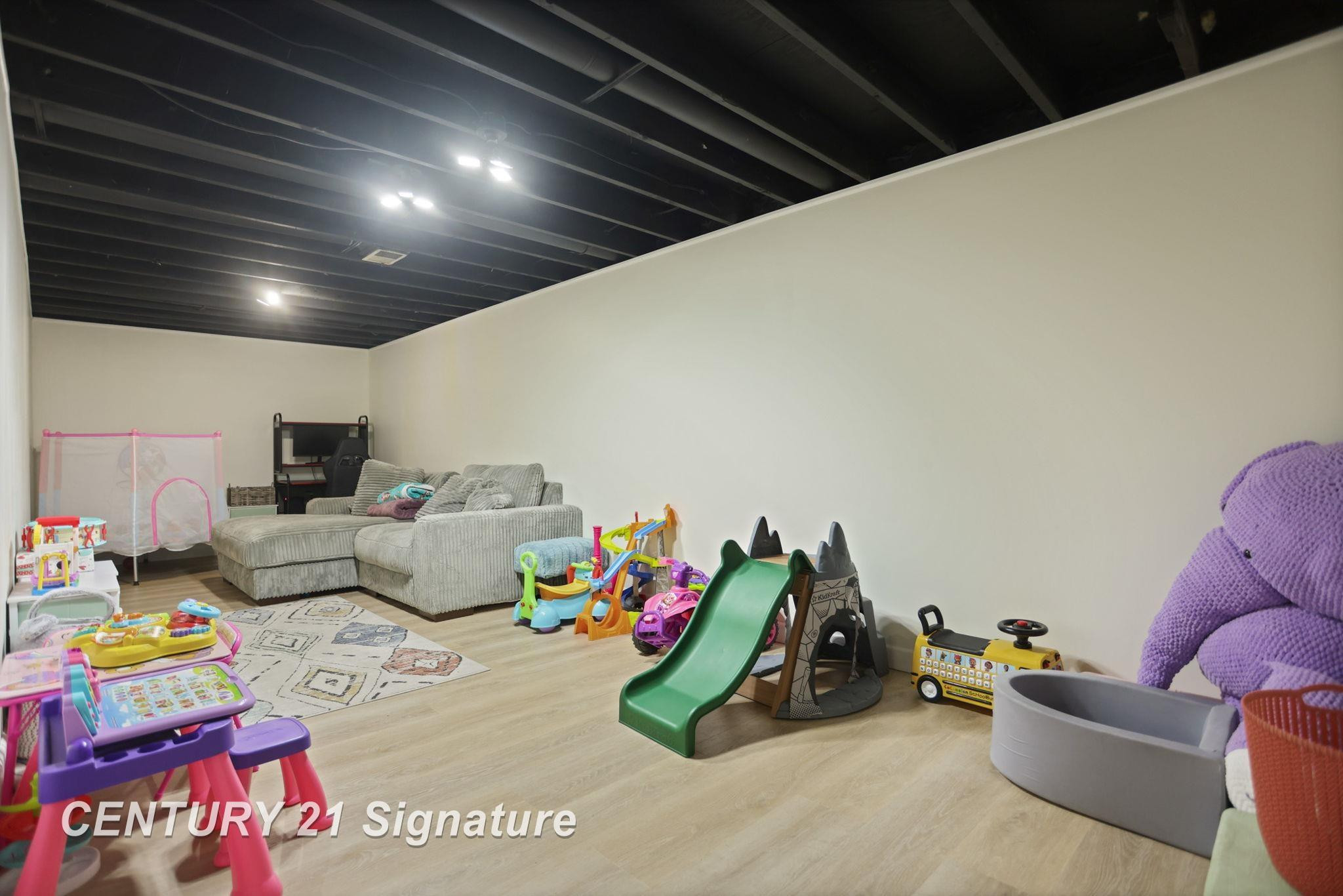 4251 Kirk Road, Akron, MI 48701 — Photo 24