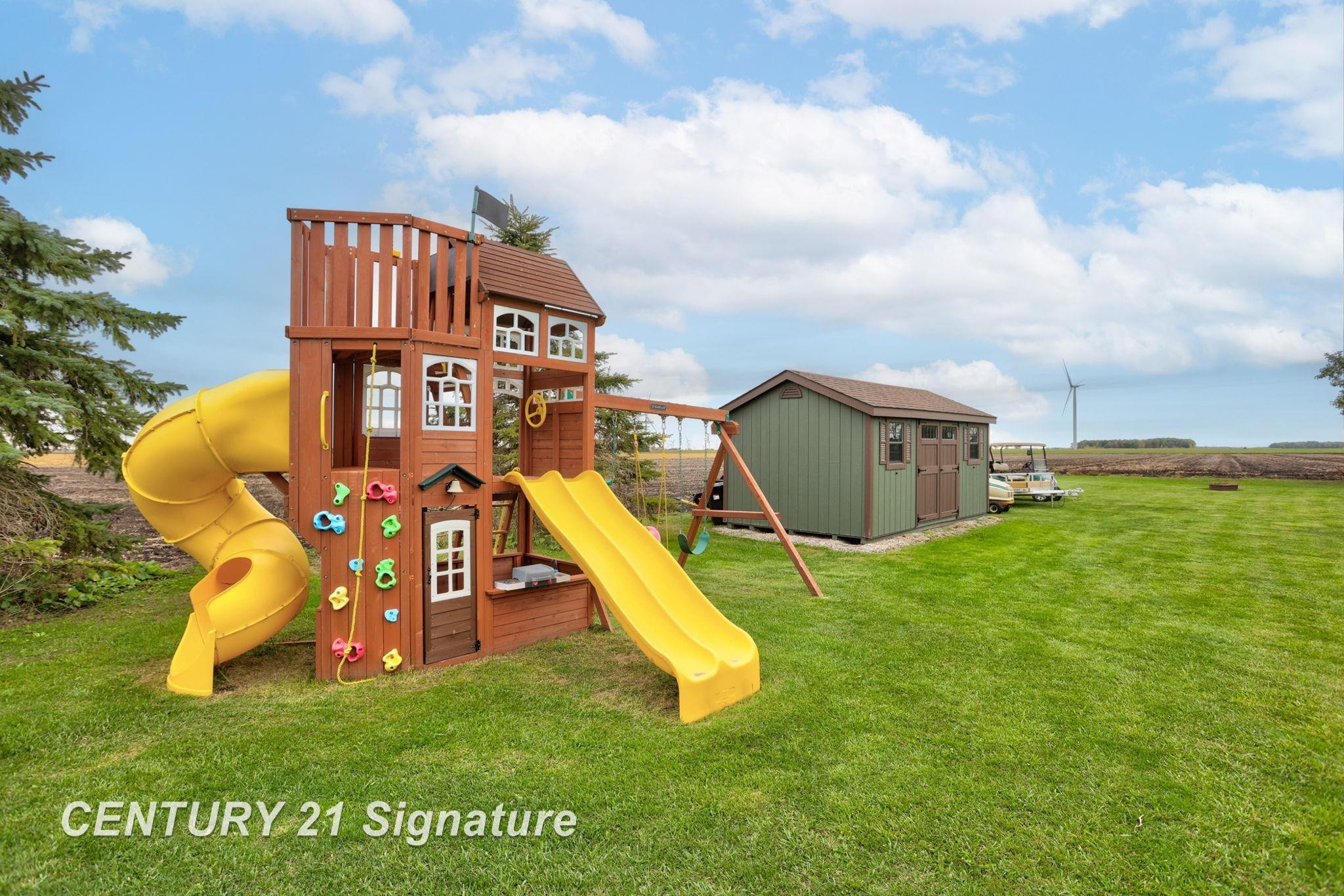 4251 Kirk Road, Akron, MI 48701 — Photo 32