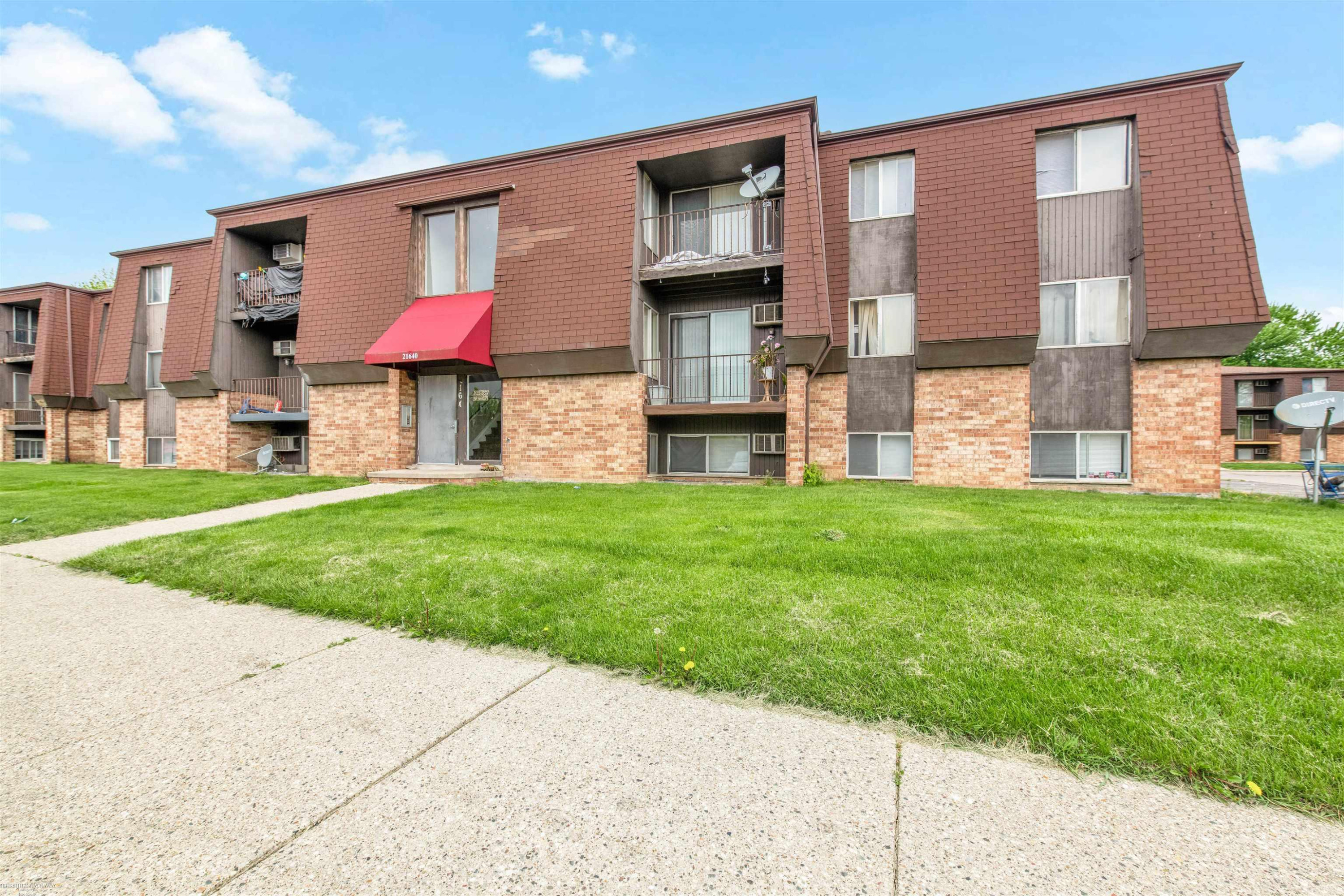 21640 Hillside #3C Drive, Clinton, MI 48035 — Photo 12