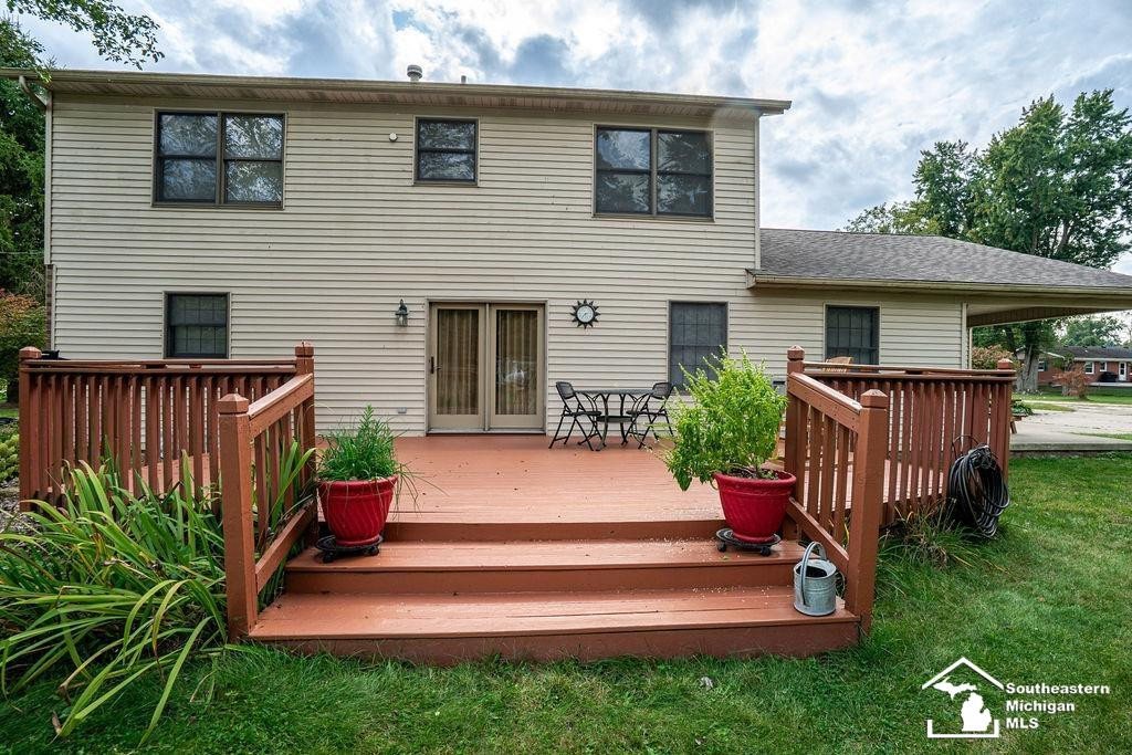 3186 Bluebush Road, Monroe, MI 48162 — Photo 10