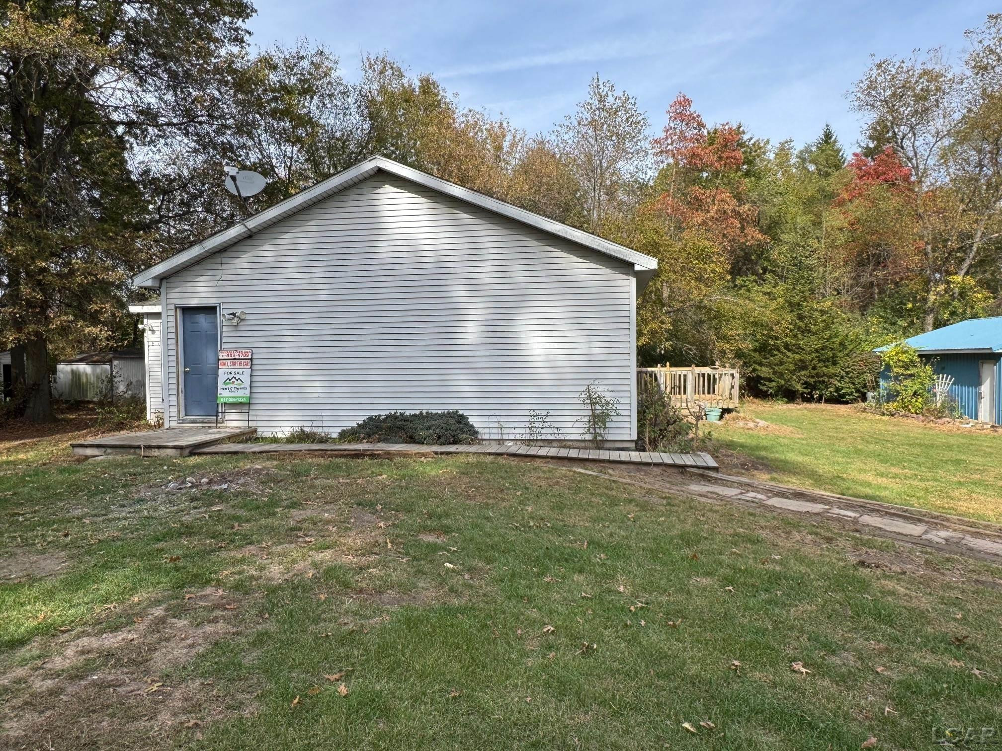 10722 Rawsonville Road, Belleville, MI 48111 — Photo 25