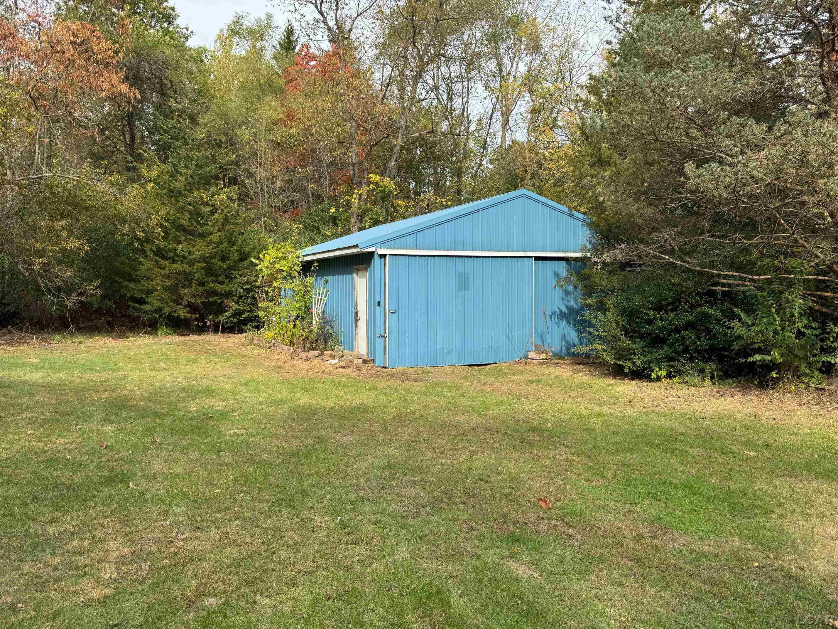 10722 Rawsonville Road, Belleville, MI 48111 — Photo 26