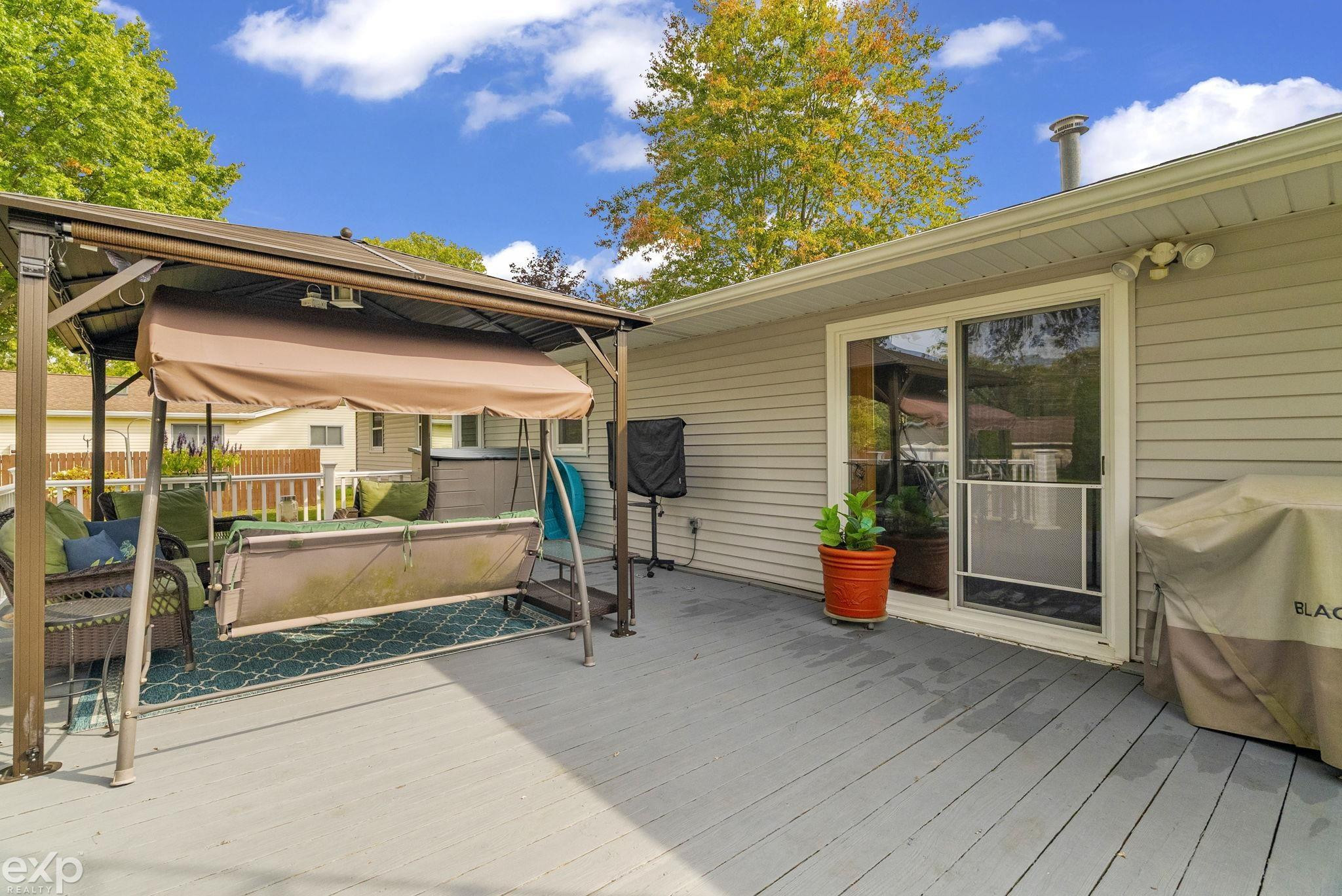 4460 Cambridge Drive, Port Huron, MI 48060 — Photo 40