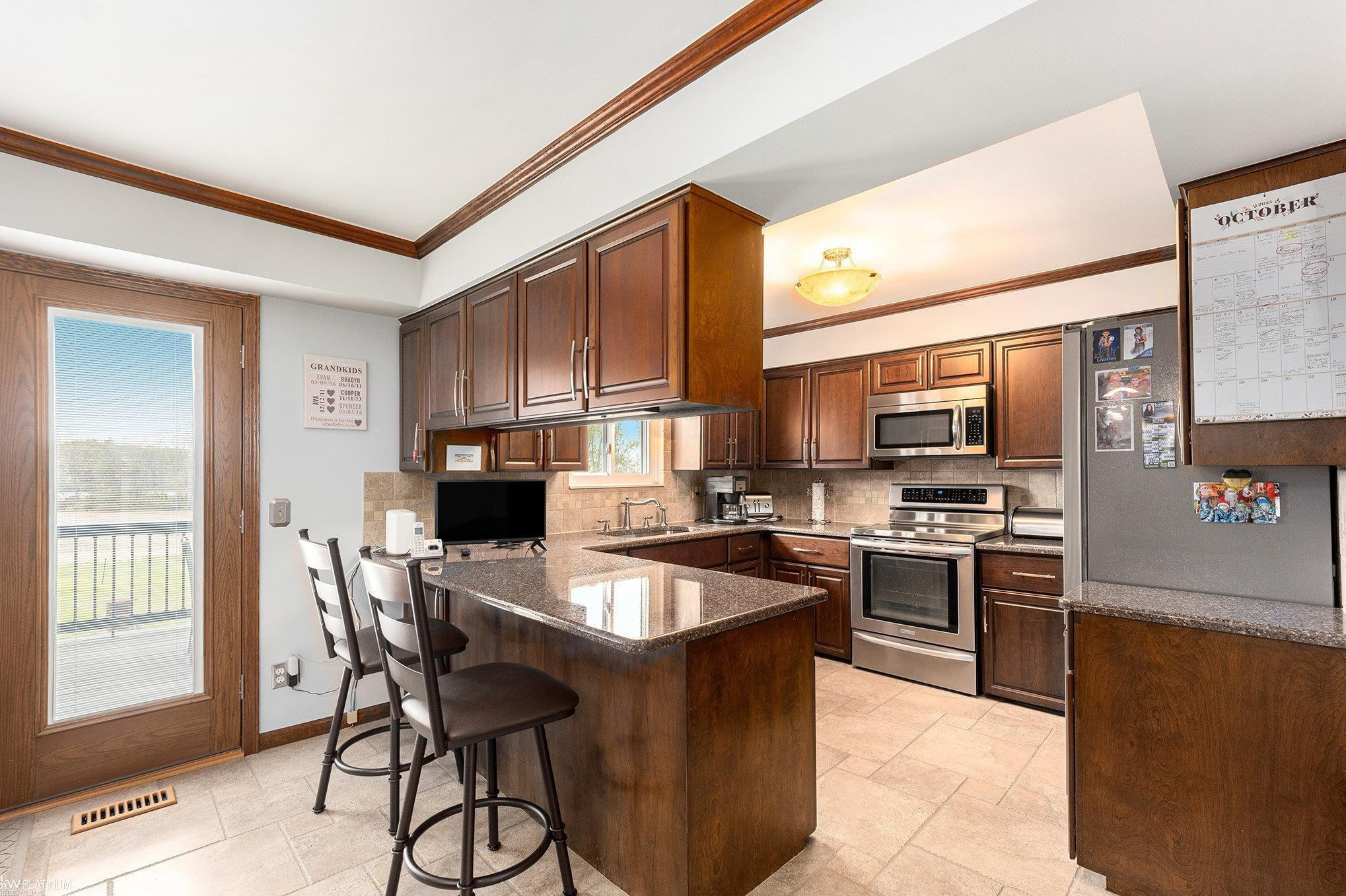29420 Armada Ridge Road, MI 48062 — Photo 9