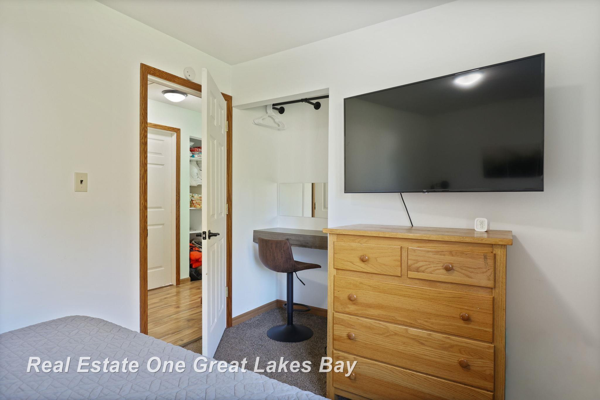5219 Beachwood Road, Standish, MI 48658 — Photo 33